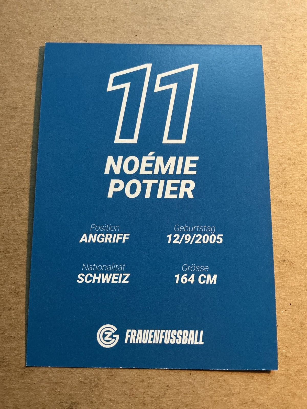 Noémie Potier, Switzerland 🇨🇭 Grasshopper Club Zürich 2025/26 hand signed - Autographs-World