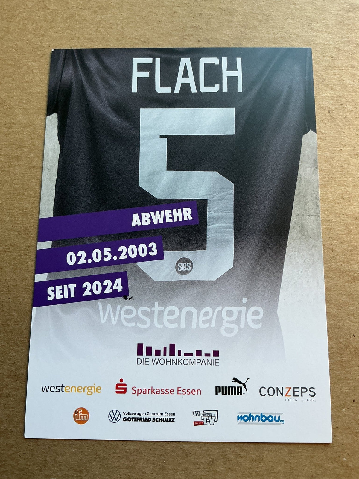 Paula Flach, Germany 🇩🇪 SGS Essen 2024/25 hand signed - Autographs-World