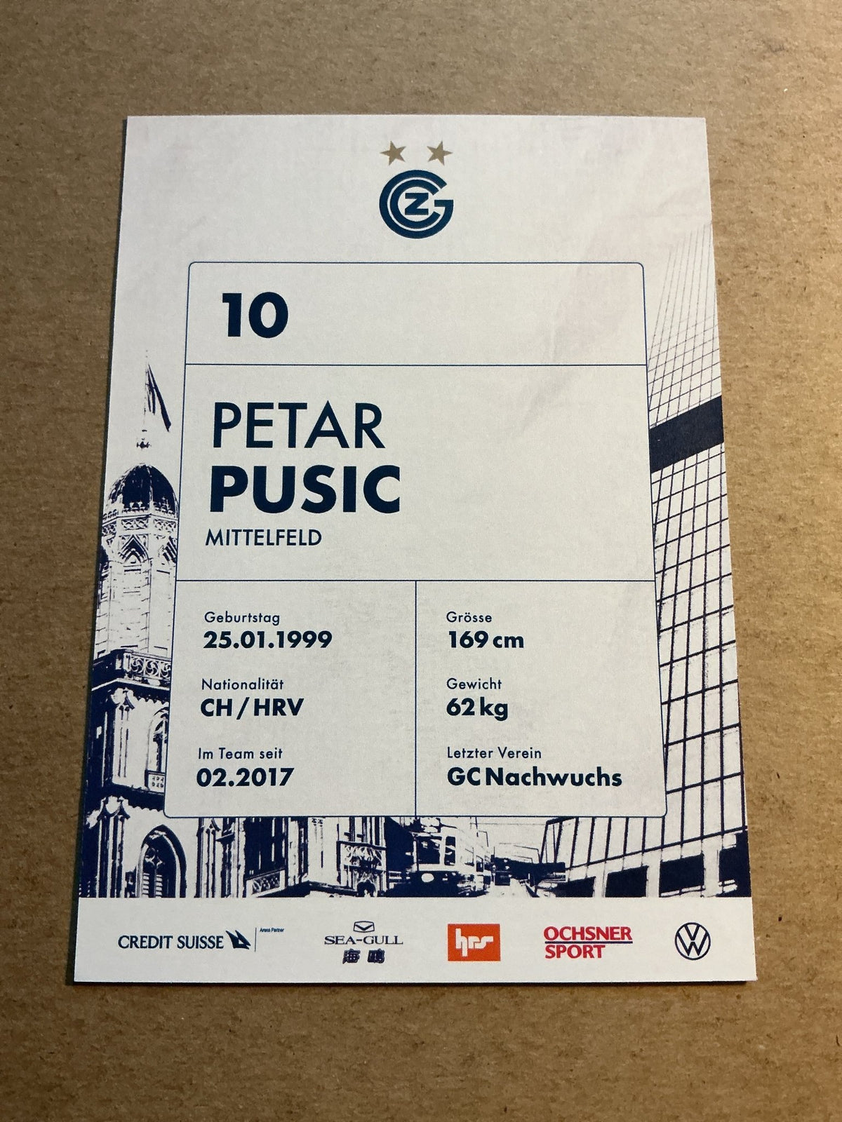 Petar Pusic, Switzerland 🇨🇭 Grasshopper Zürich 2022/23 hand signed - Autographs-World