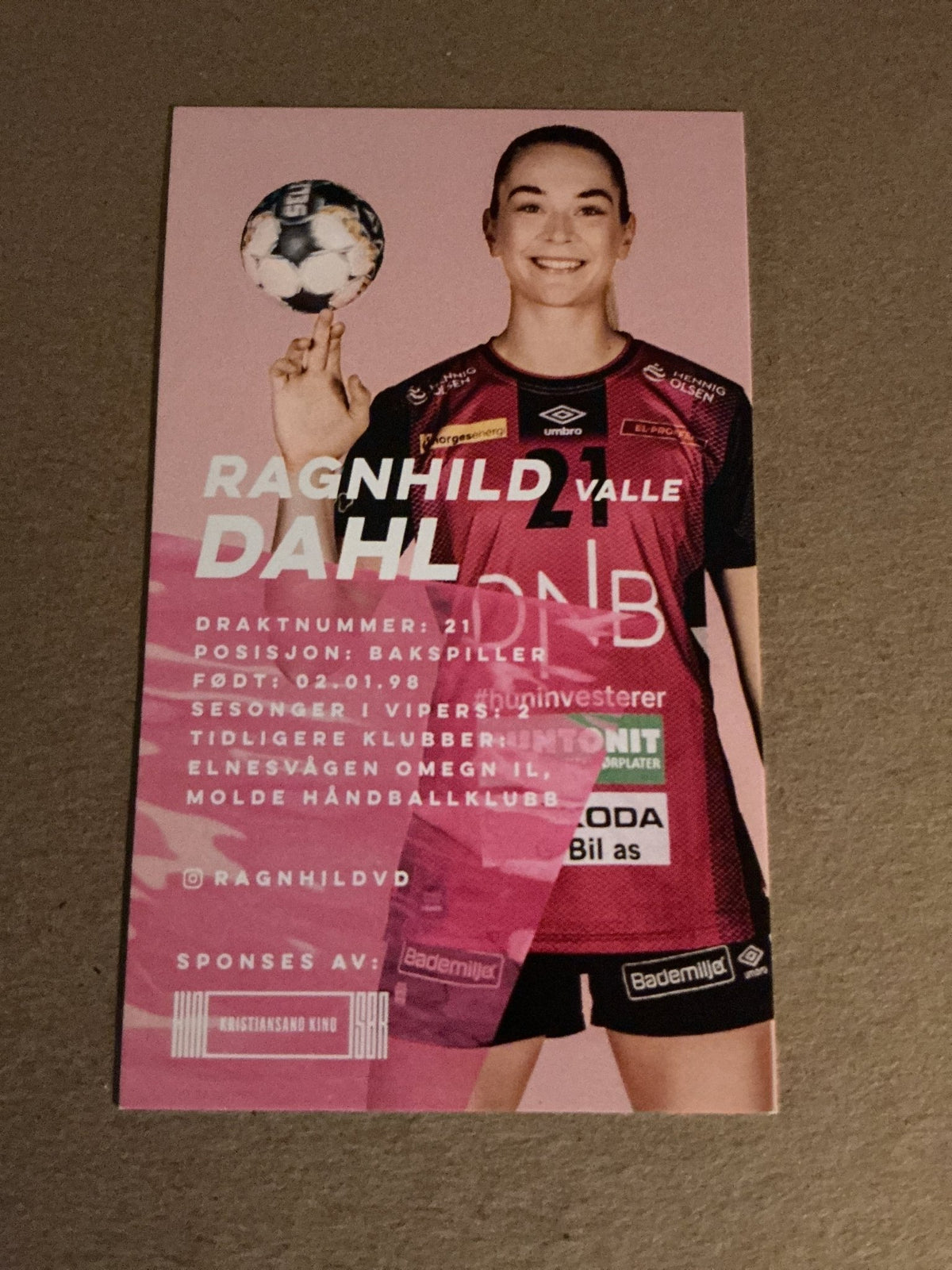 Ragnhild Valle Dahl, Norway π³π΄ Handball Vipers 2021/22 hand signed - Autographs-World