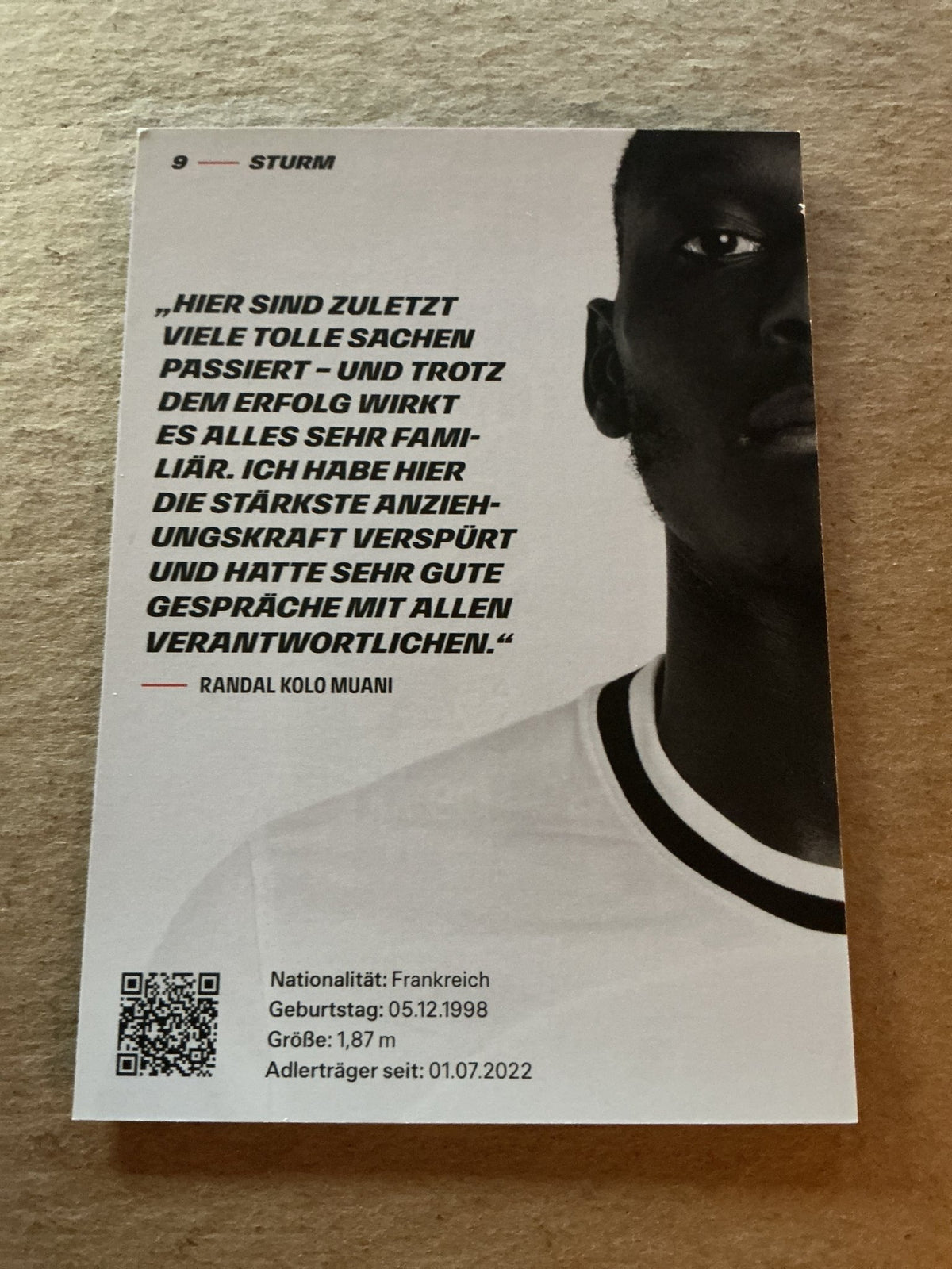 Randal Kolo Muani, France 🇫🇷 Eintracht Frankfurt 2022/23 hand signed - Autographs-World
