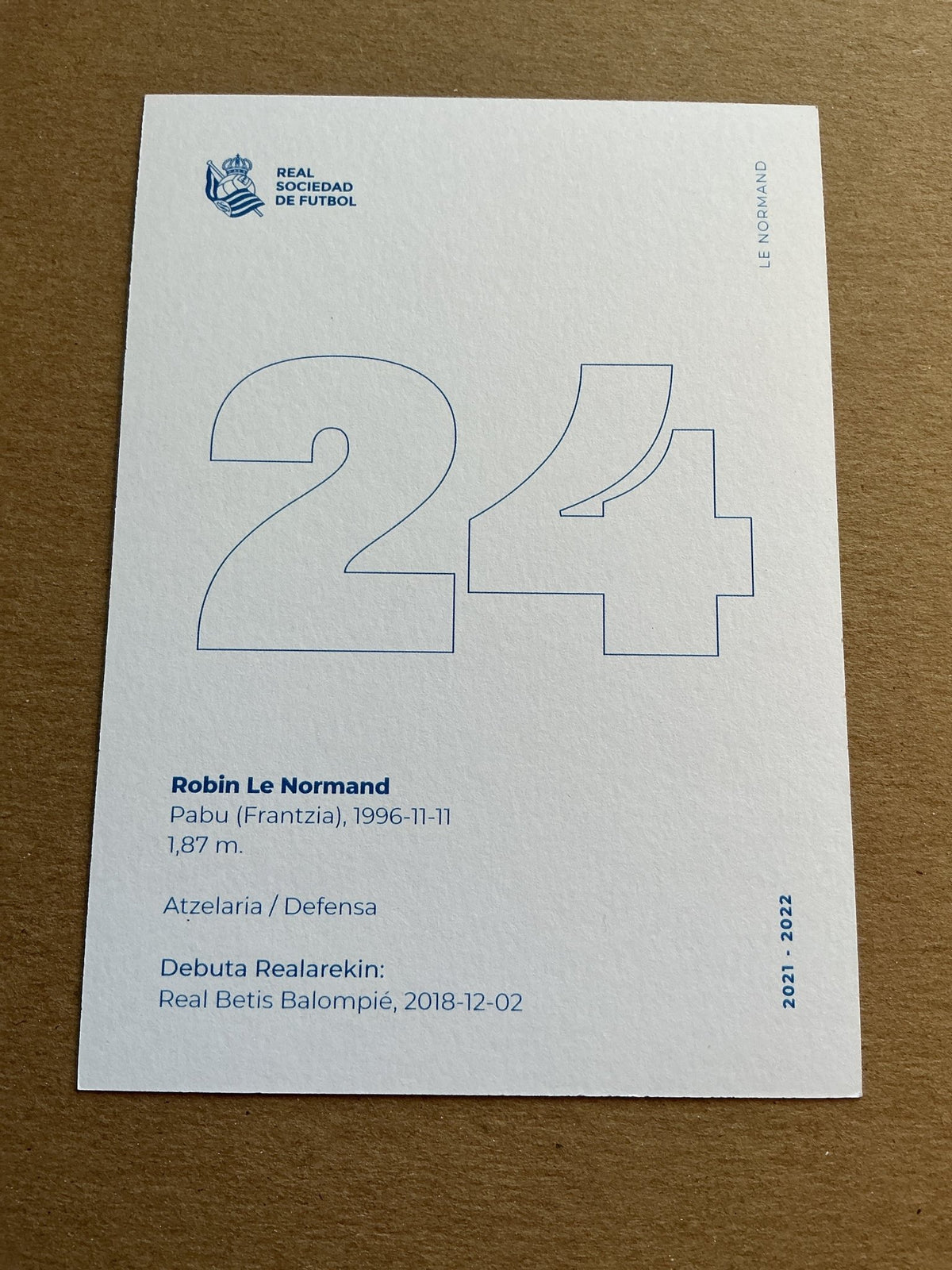 Robin Le Normand, Spain 🇪🇸 Real Sociedad 2021/22 hand signed - Autographs-World