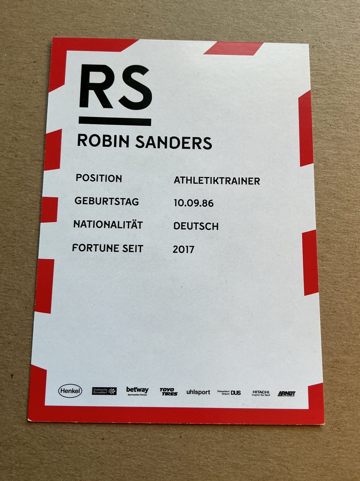 Robin Sanders, Germany 🇩🇪 Fortuna Düsseldorf 2019/20 hand signed - Autographs-World