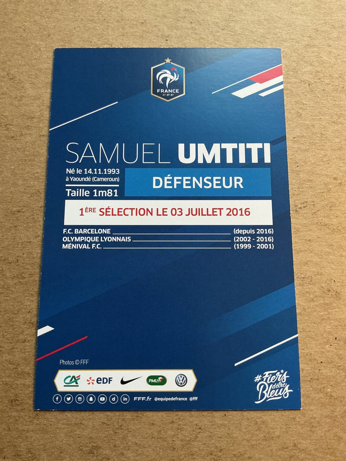 Samuel Umtiti, France 🇫🇷 FIFA World Cup 2018 hand signed - Autographs-World