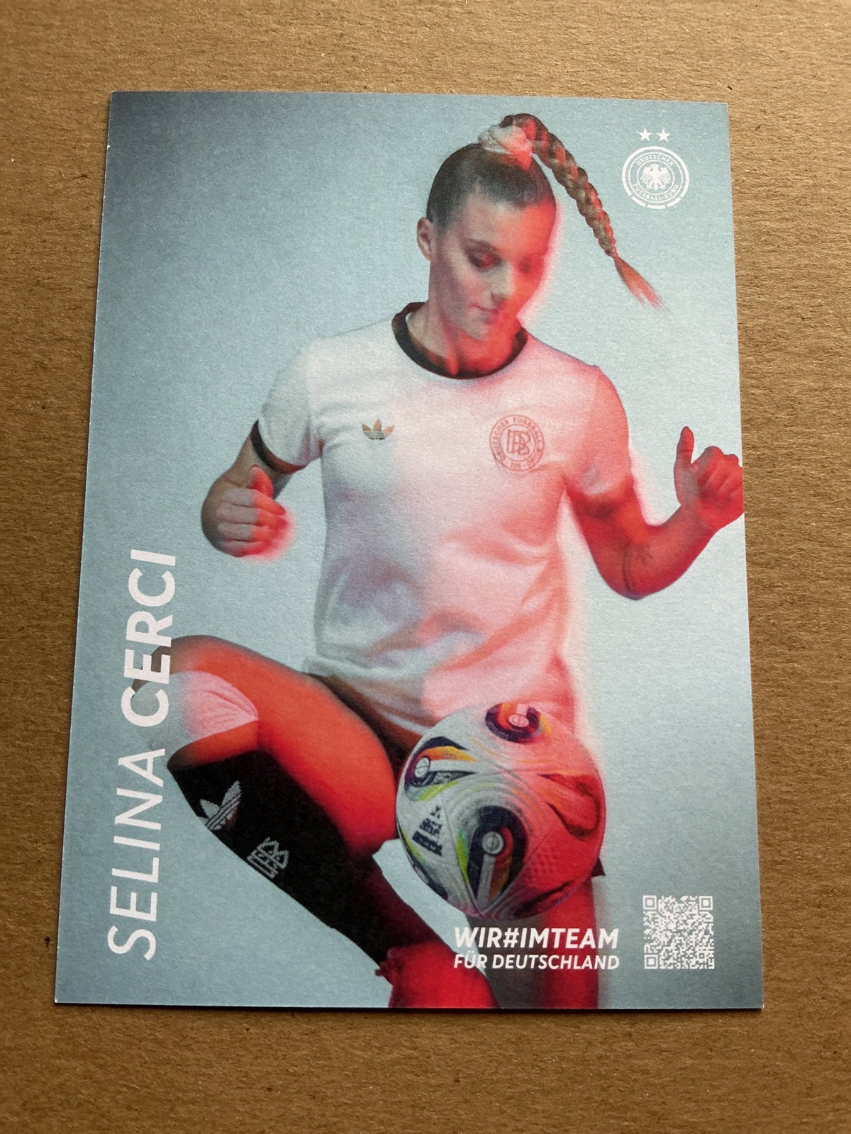 Selina Cerci, Germany 🇩🇪 Women’s Euro Cup 2025 hand signed - Autographs-World