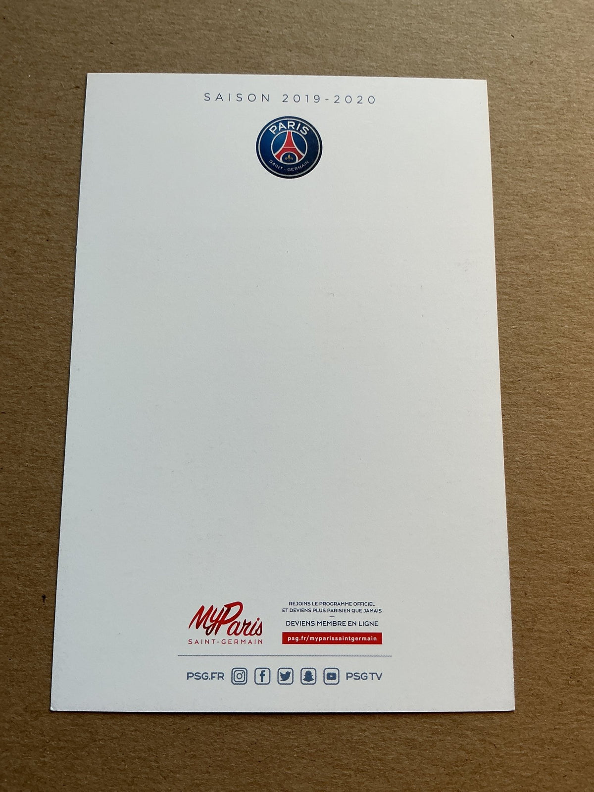 Sergio Rico, Spain 🇪🇸 Paris Saint-Germain 2019/20 hand signed - Autographs-World