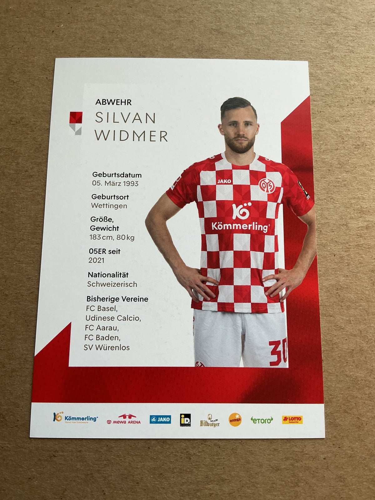 Silvan Widmer, Switzerland 🇨🇠FSV Mainz 05 2023/24 hand signed - Autographs-World