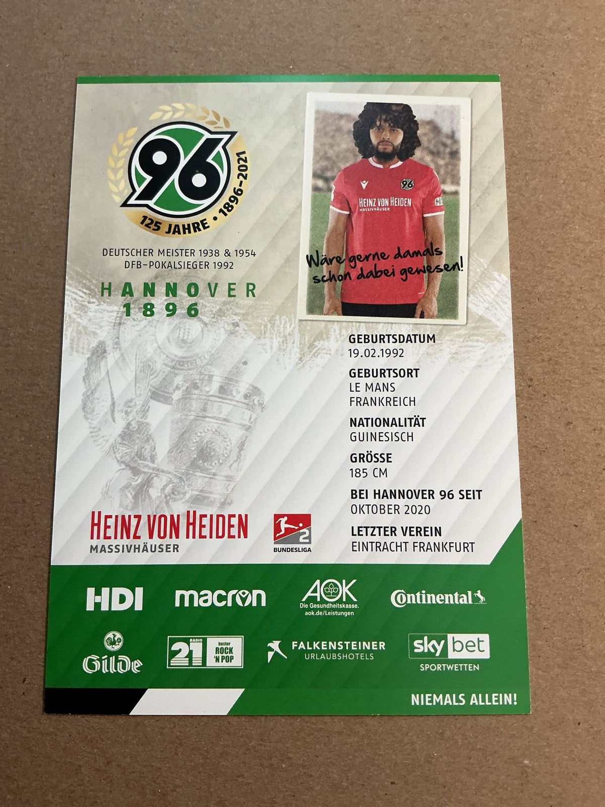 Simon Falette, Guinea 🇬🇳 Hannover 96 2020/21 hand signed - Autographs-World