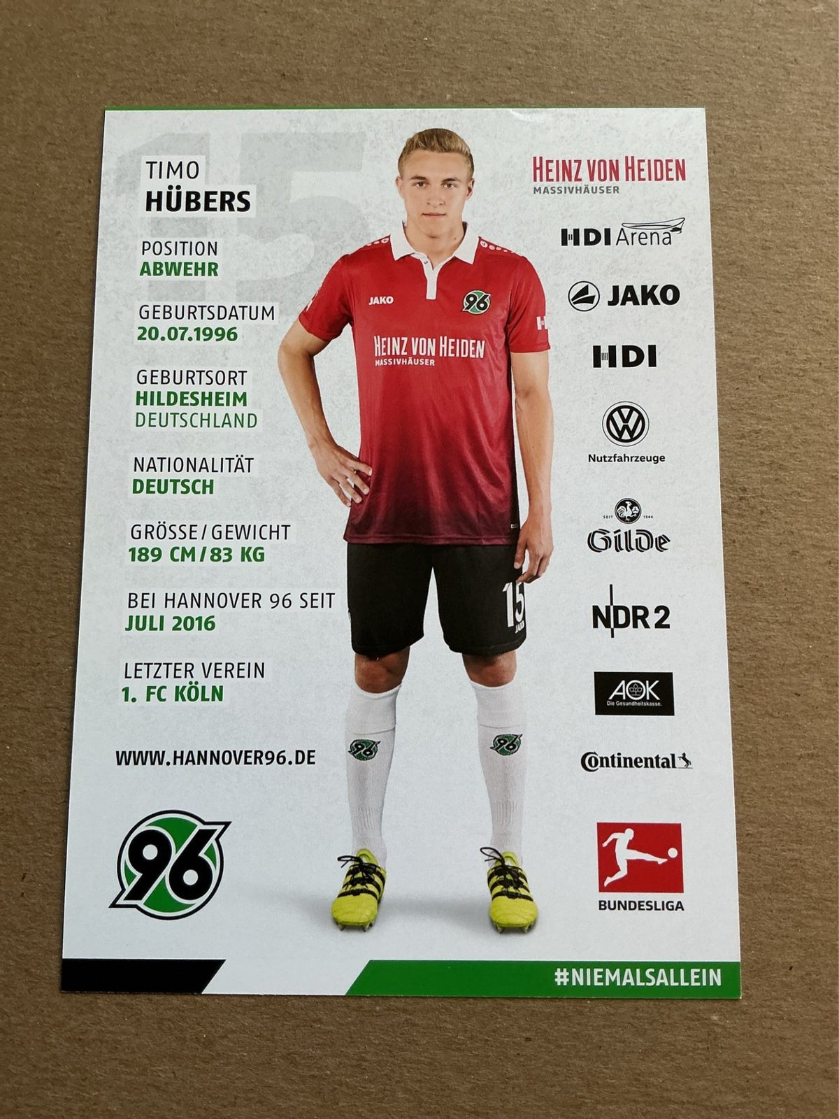 Timo Hübers, Germany 🇩🇪 Hannover 96 2017/18 hand signed - Autographs-World