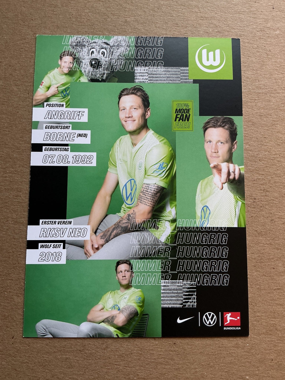 Wout Weghorst, Netherlands 🇳🇱 VfL Wolfsburg 2020/21 hand signed - Autographs-World