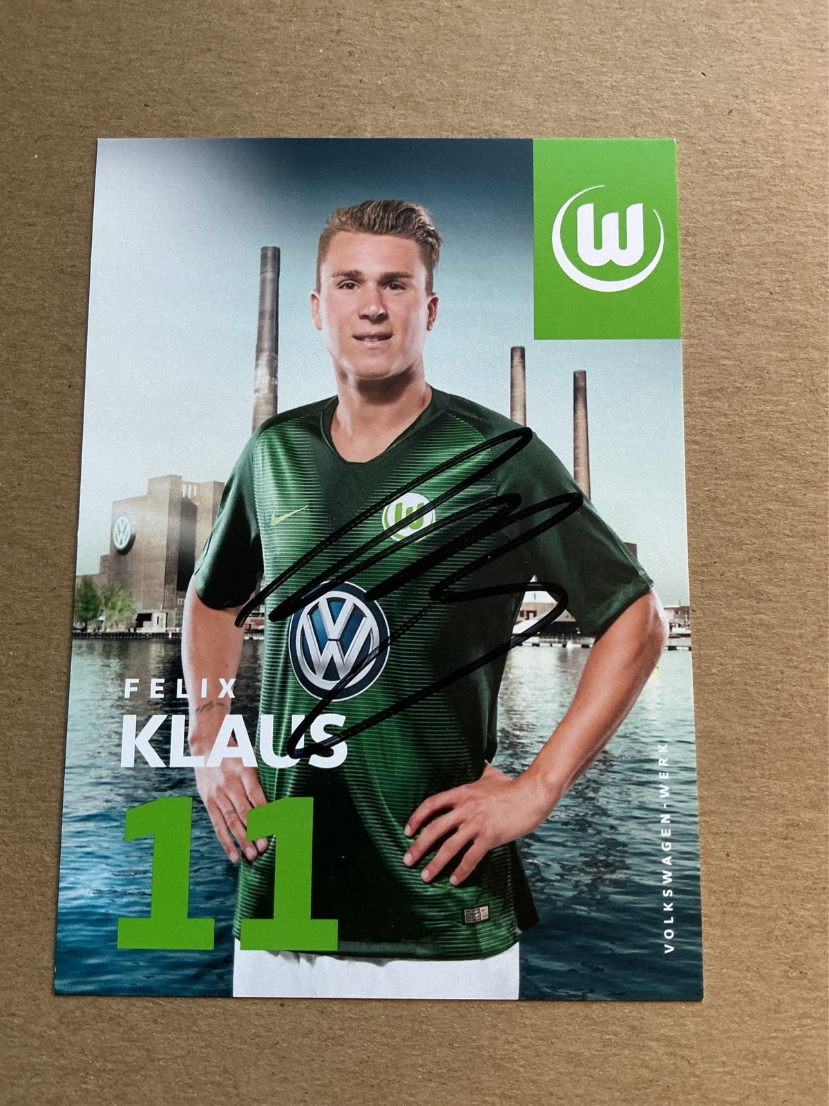 Felix Klaus, Germany 🇩🇪 VfL Wolfsburg 2018/19 hand signed