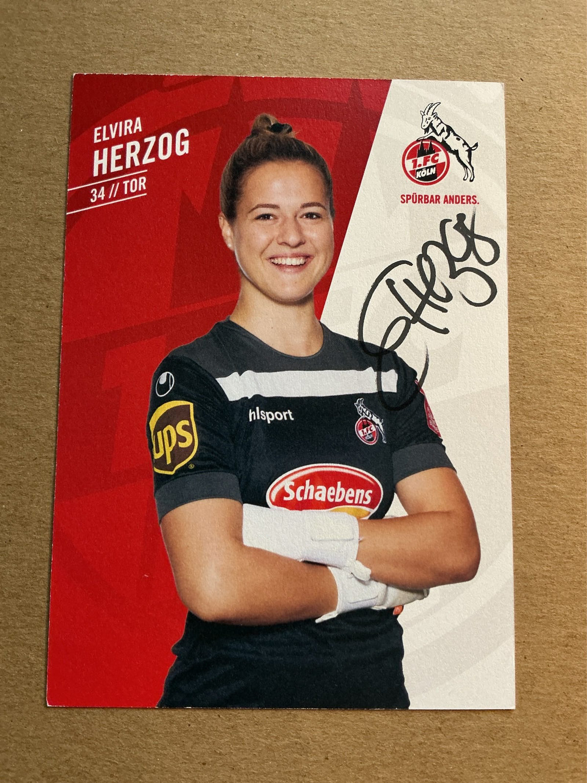 Elvira Herzog, Switzerland 🇨🇭 1.FC Köln 2021/22 hand signed