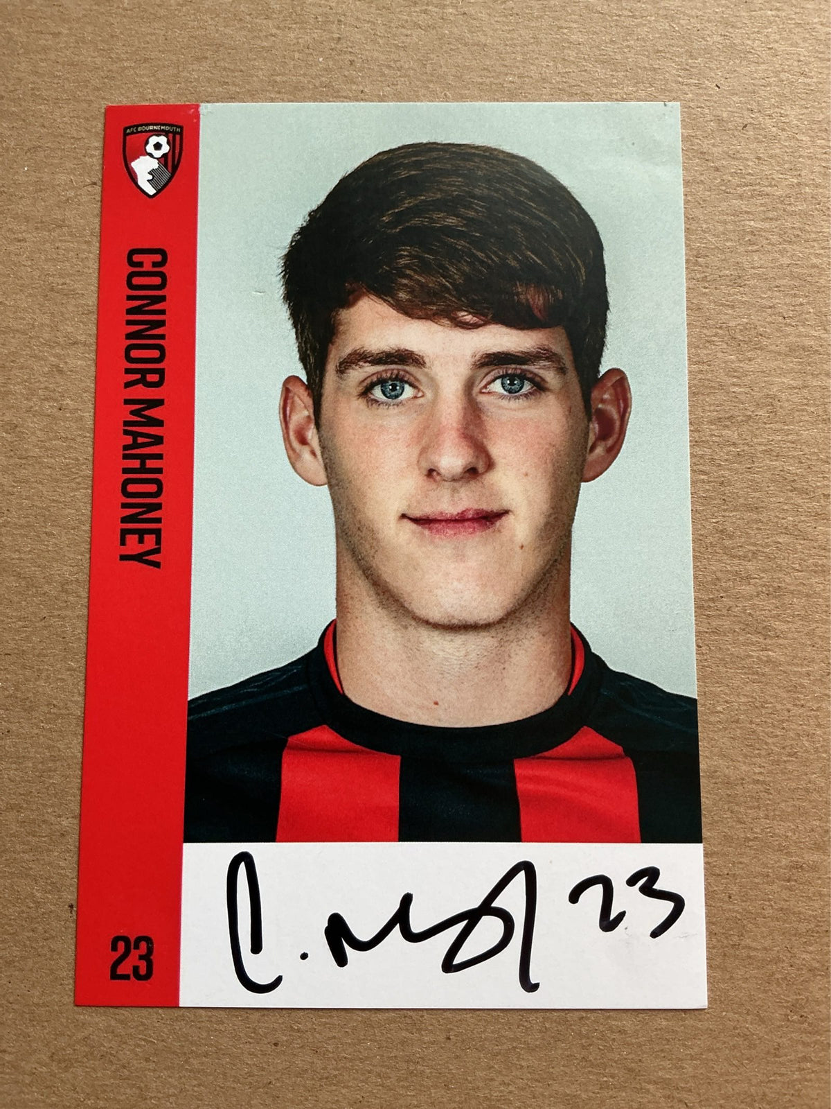 Connor Mahoney, England 🏴󠁧󠁢󠁥󠁮󠁧󠁿 AFC Bournemouth 2017/18 hand signed