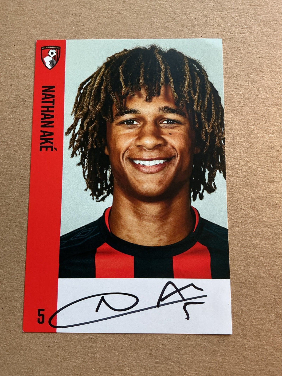 Nathan Aké, Netherlands 🇳🇱 AFC Bournemouth 2017/18 hand signed