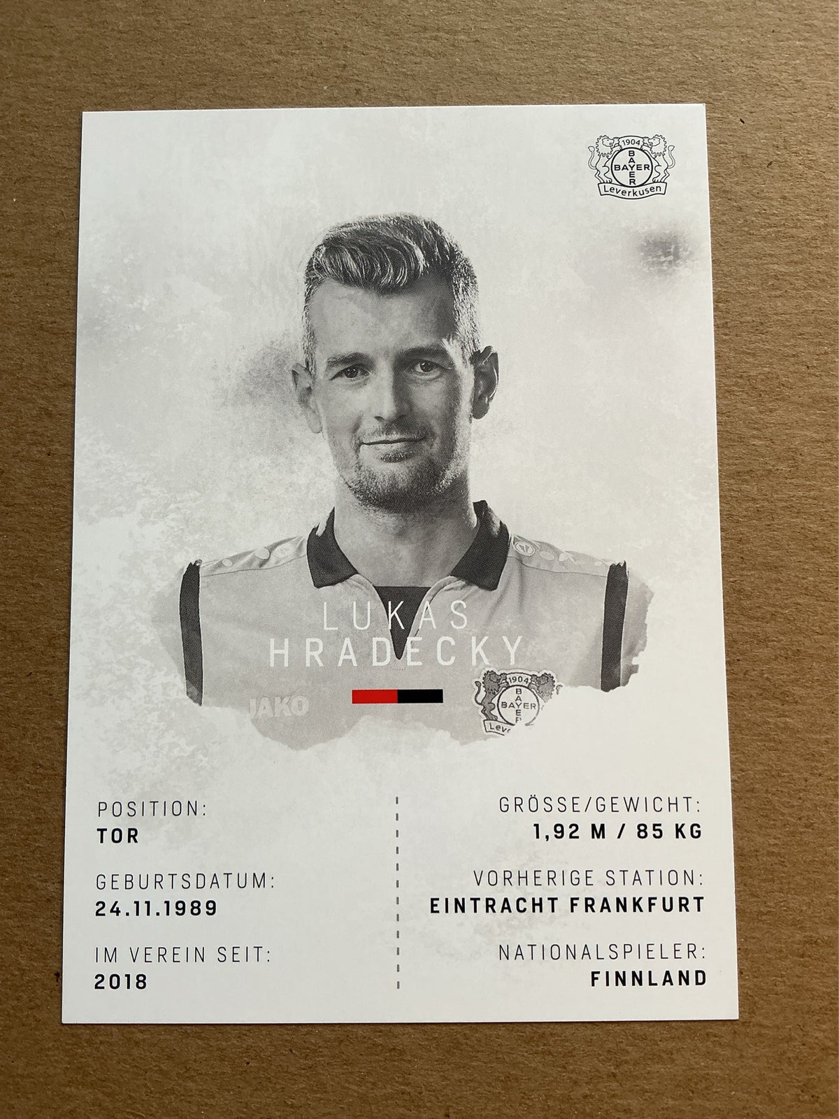 Lukas Hradecky, Finland 🇫🇮 Bayer 04 Leverkusen 2018/19 hand signed