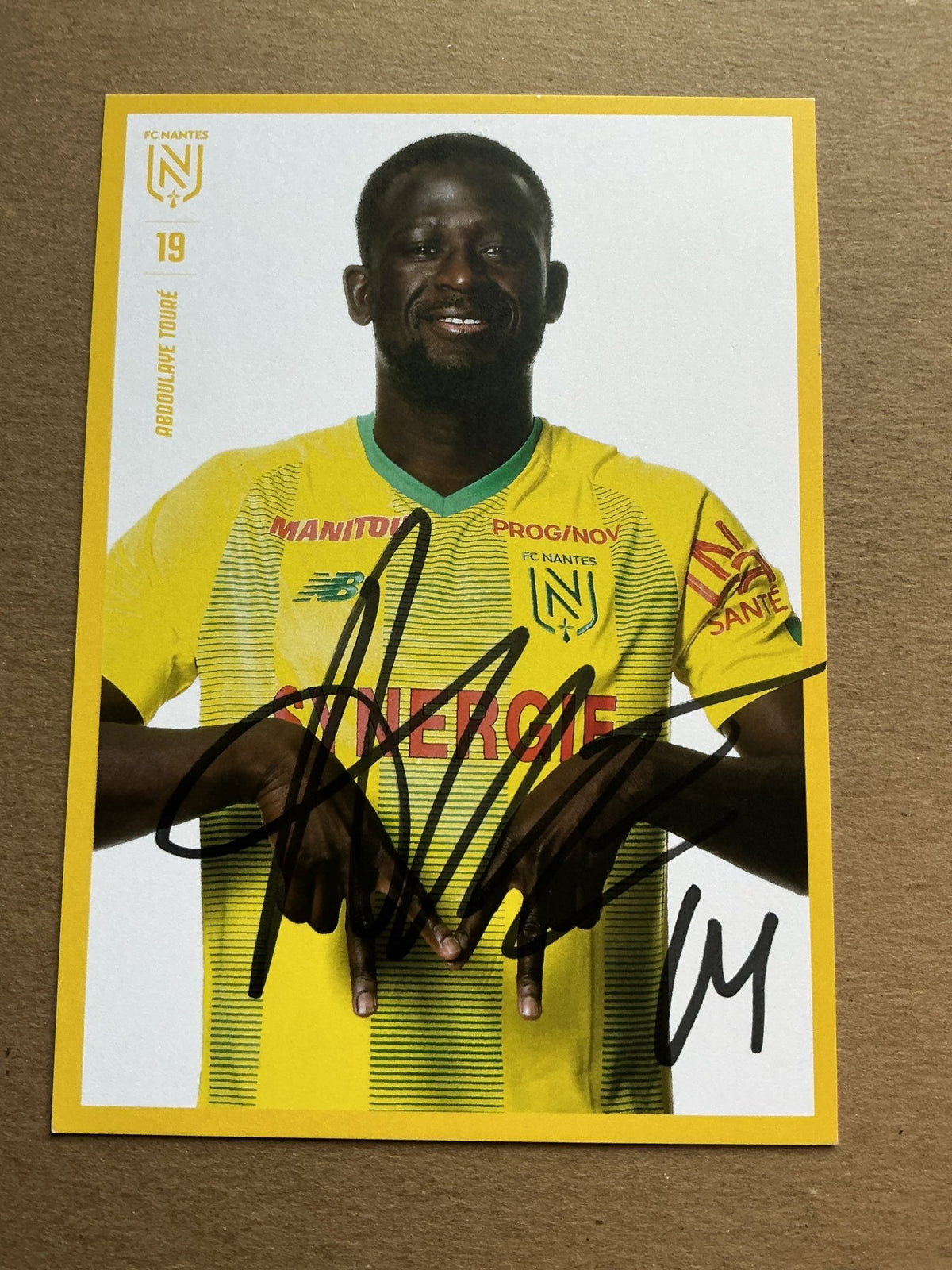 Abdoulaye Touré, Guinea 🇬🇳 FC Nantes 2019/20 hand signed - Autographs-World