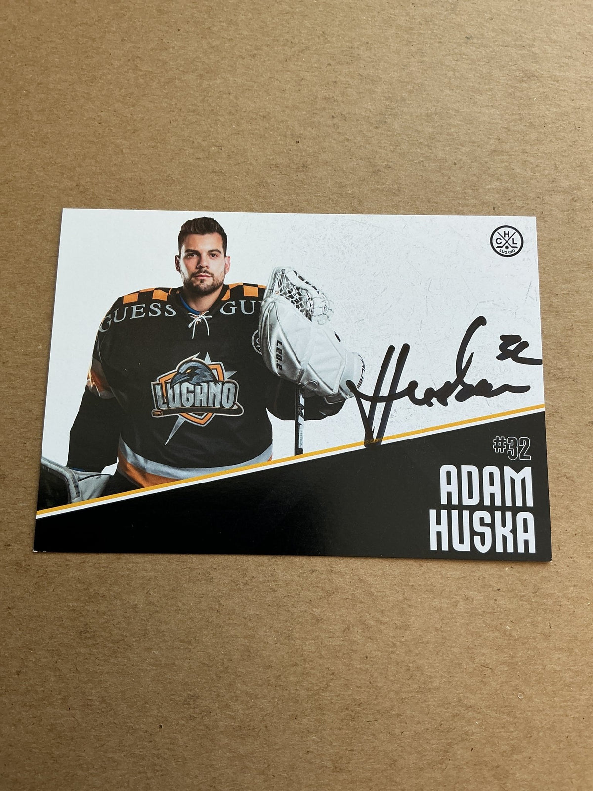 Adam Huska, Slovakia 🇸🇰 HC Lugano 2024/25 hand signed - Autographs-World