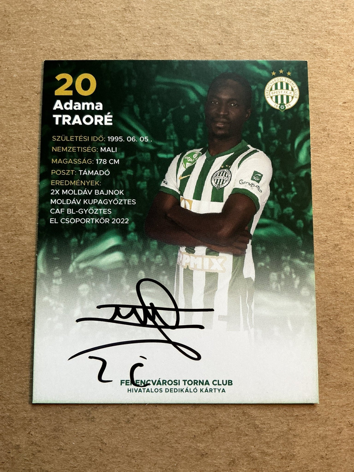Adama Traoré, Mali 🇲🇱 Ferencváros 2022/23 hand signed - Autographs-World