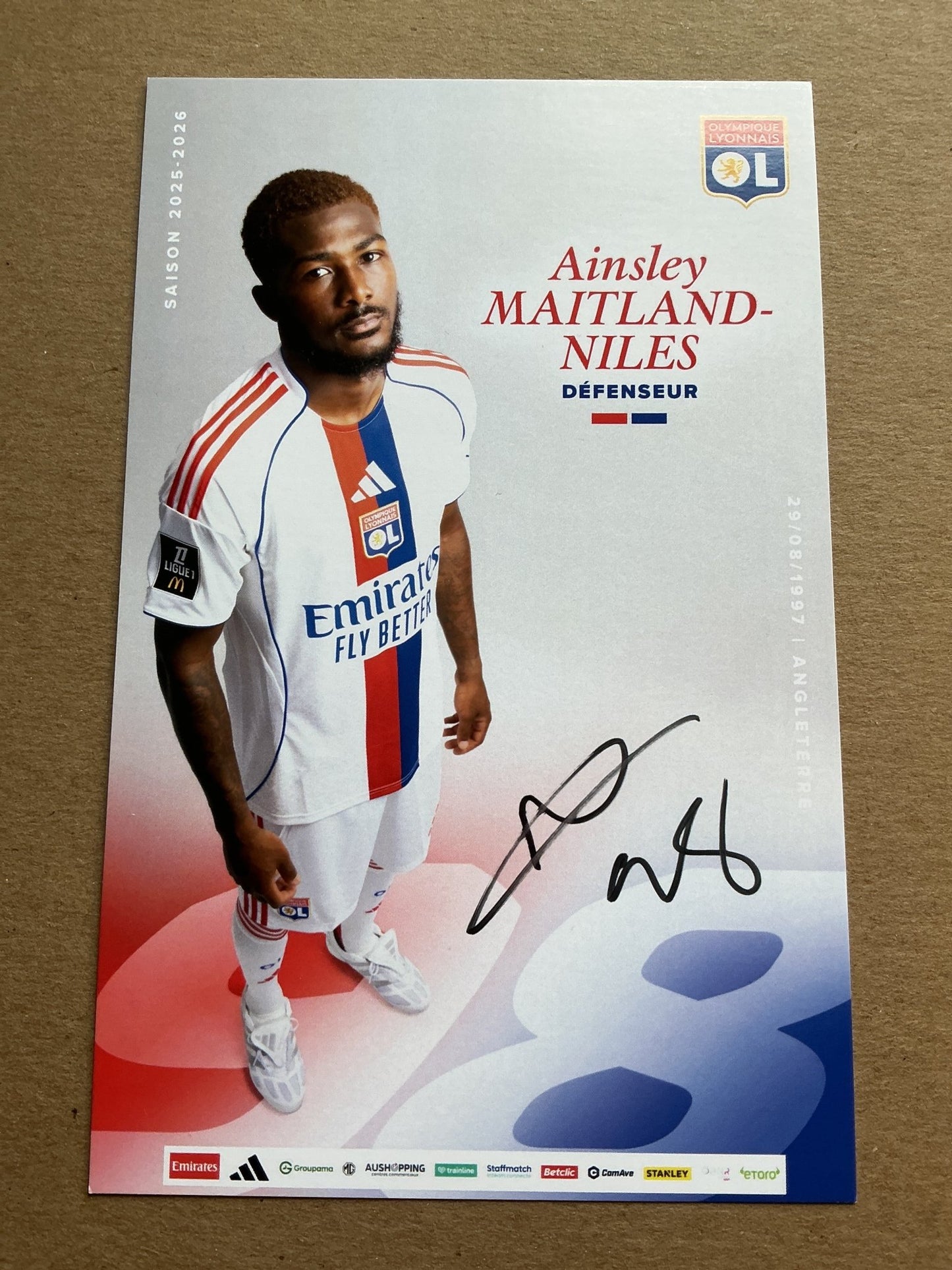 Ainsley Maitland-Niles, England 🏴󠁧󠁢󠁥󠁮󠁧󠁿 Olympique Lyon 2025/26 hand signed - Autographs-World