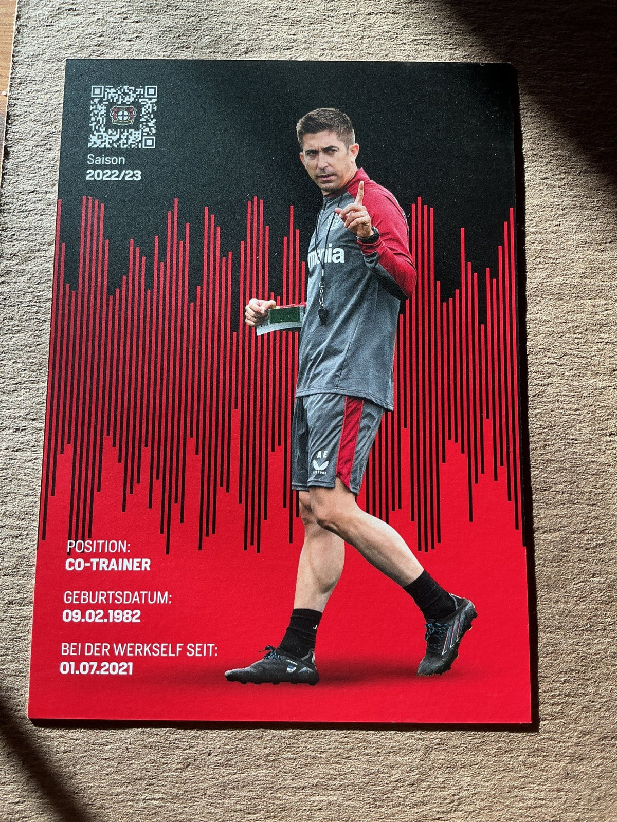 Alberto Encinas, Spain 🇪🇸 Bayer 04 Leverkusen 2022/23 hand signed - Autographs-World