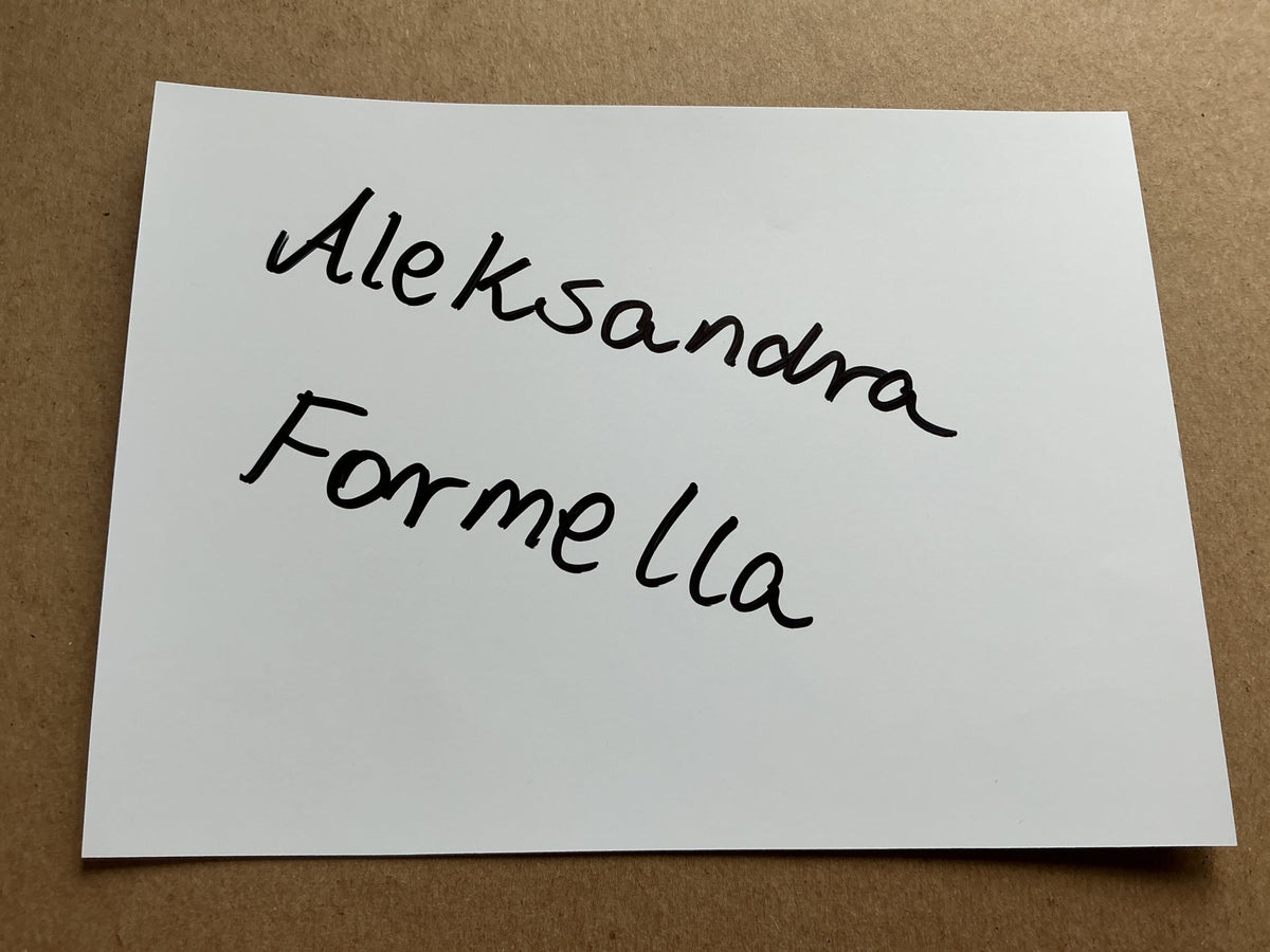 Aleksandra Formella, Poland 🇵🇱 Athletics Summer Olympics 2024 hand signed - Autographs-World