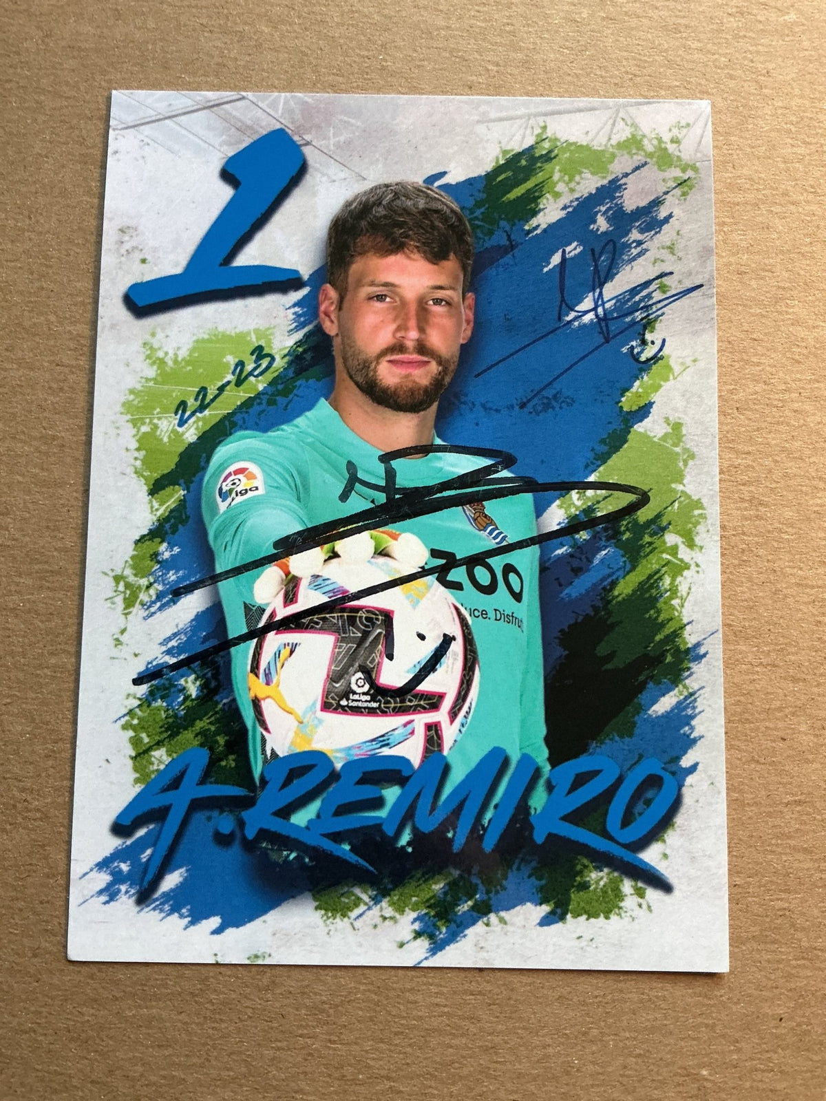 Álex Remiro, Spain 🇪🇸 Real Sociedad 2022/23 hand signed - Autographs-World
