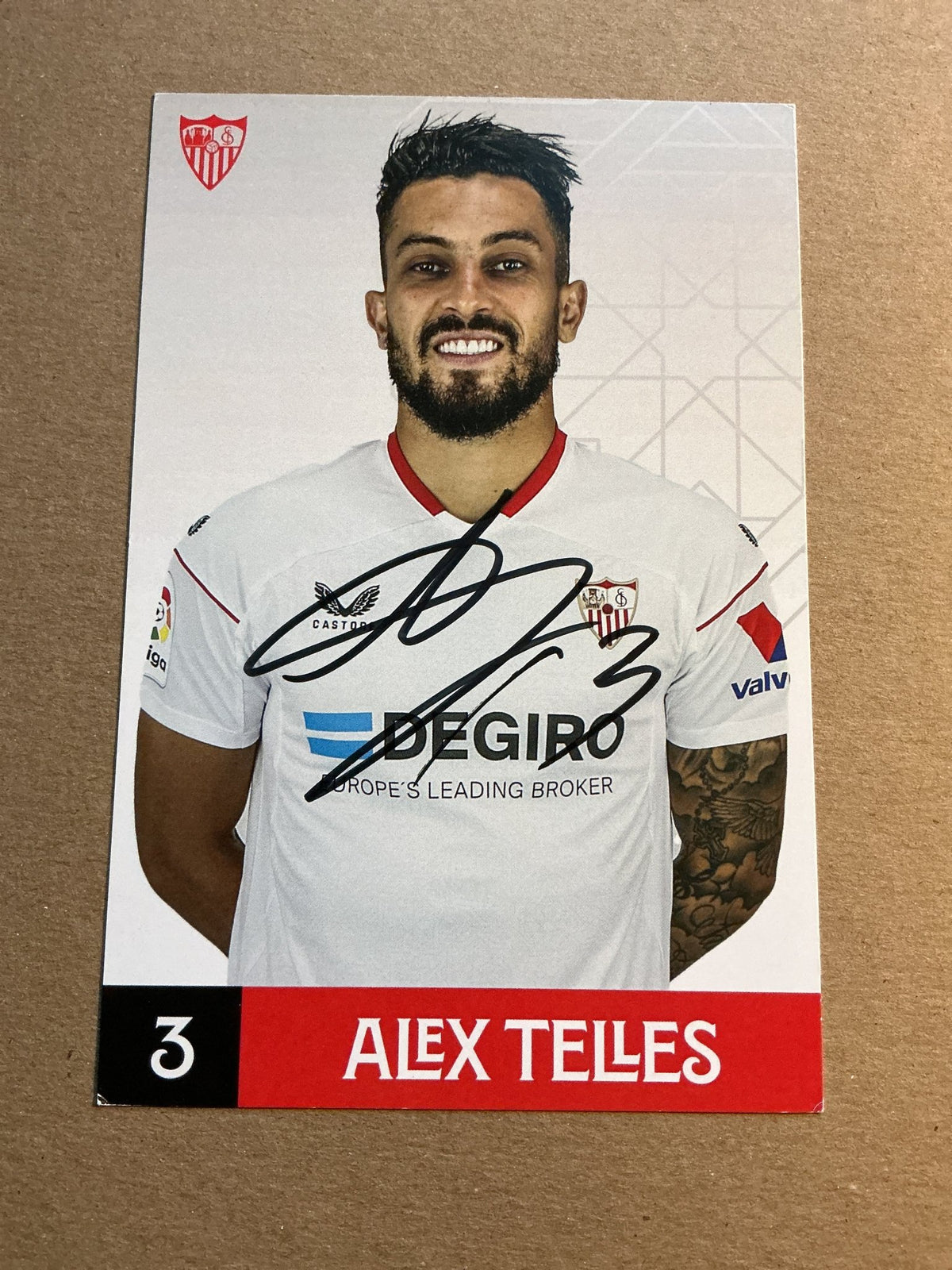 Alex Telles, Brazil 🇧🇷 Sevilla FC 2022/23 hand signed - Autographs-World