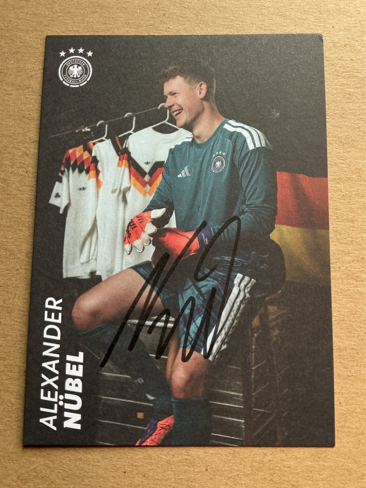 Alexander Nübel, Germany 🇩🇪 FIFA World Cup 2026 hand signed - Autographs-World