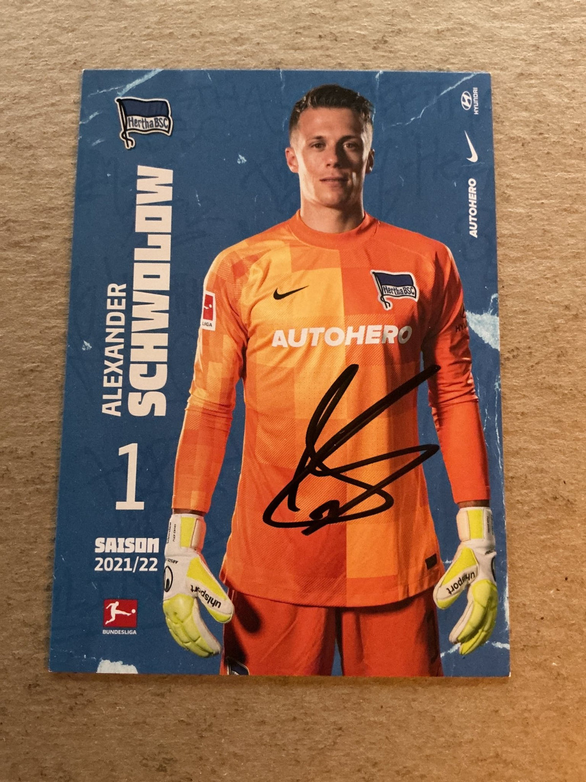 Alexander Schwolow, Germany 🇩🇪 Hertha BSC Berlin 2021/22 hand signed - Autographs-World