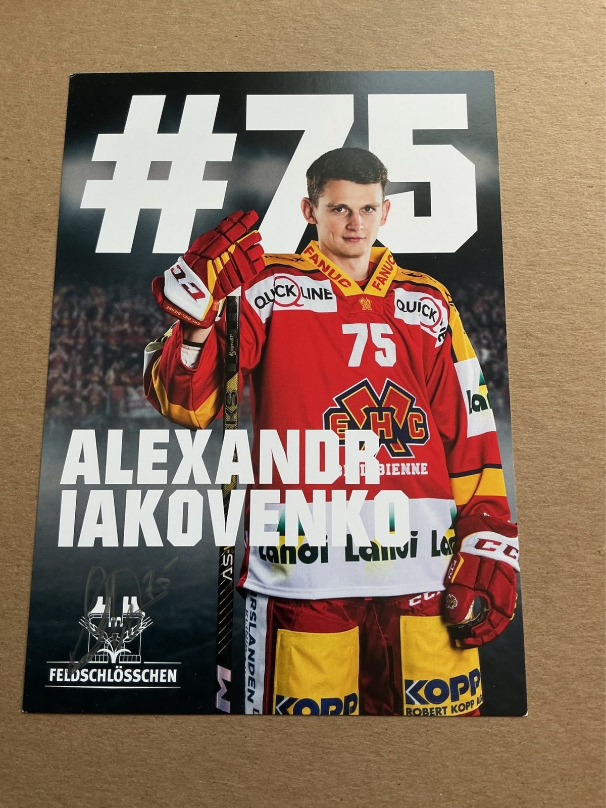 Alexandr Iakovenko, Russia 🇷🇺 EHC Biel-Bienne 2023/24 hand signed - Autographs-World