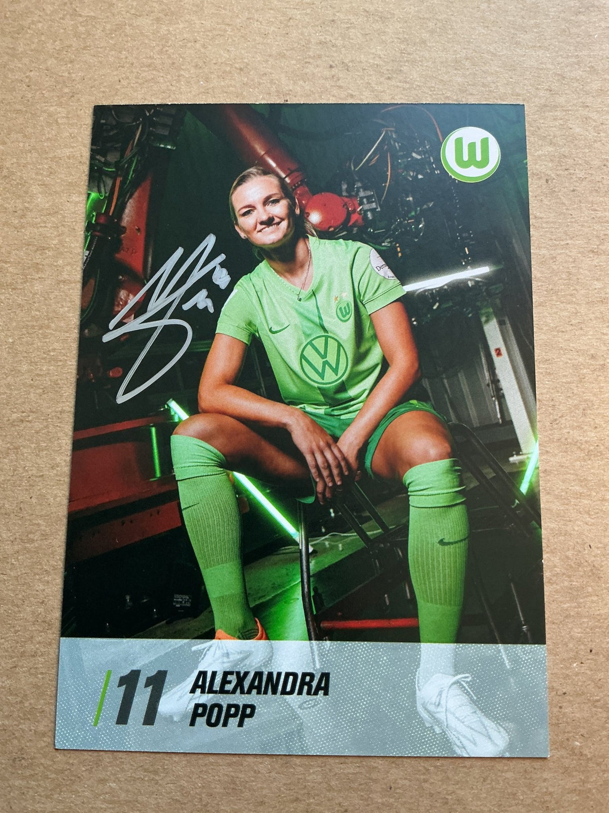 Alexandra Popp, Germany 🇩🇪 VfL Wolfsburg 2024/25 hand signed - Autographs-World