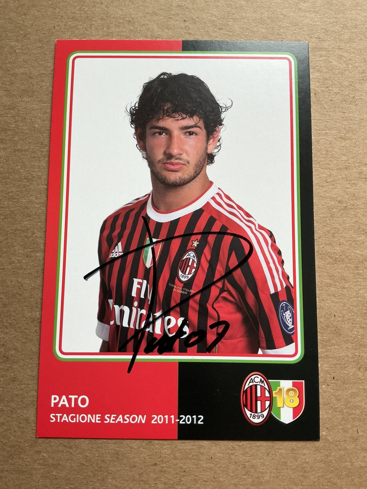 Alexandre Pato, Brazil 🇧🇷 AC Milan 2011/12 hand signed - Autographs-World