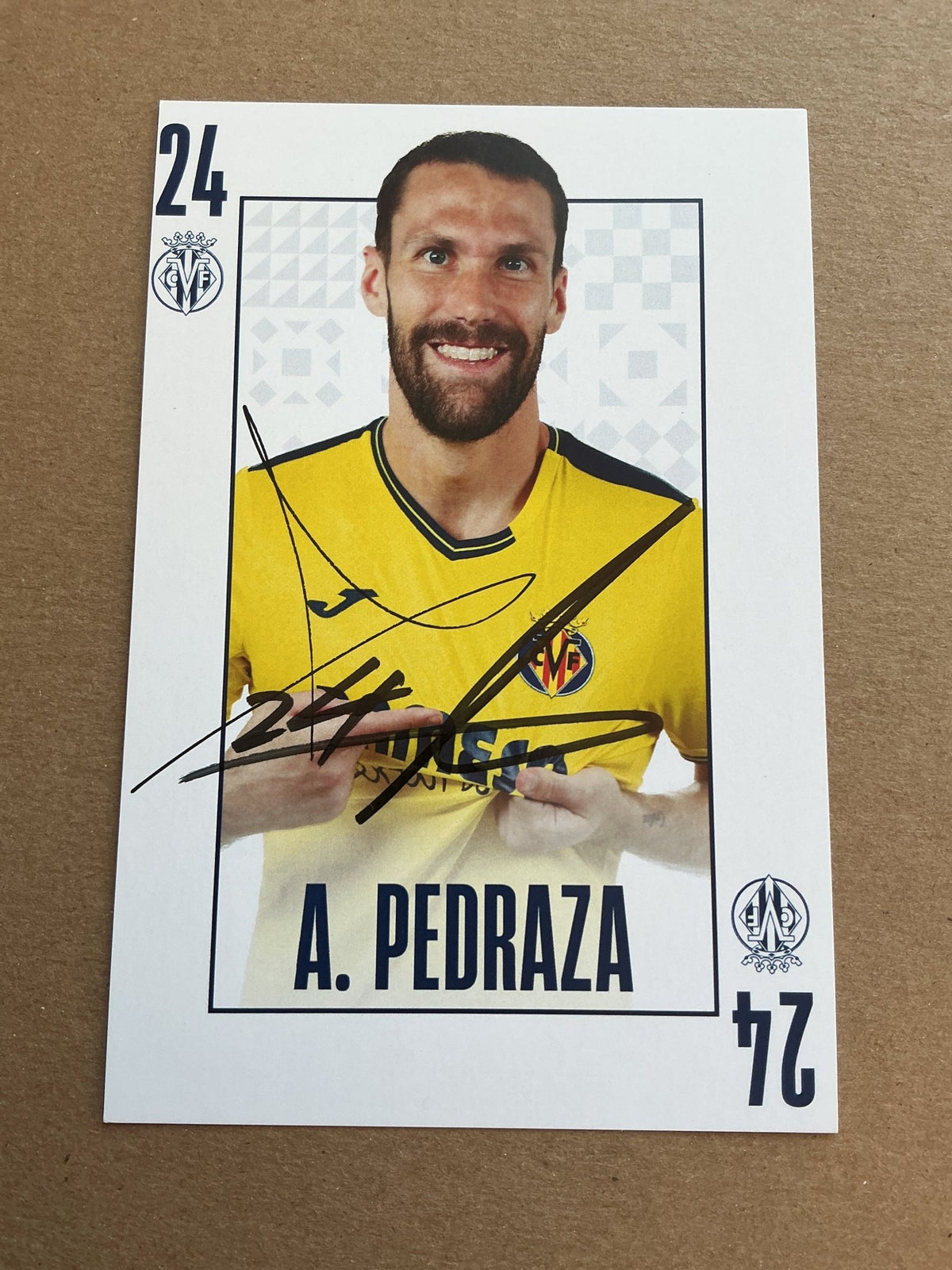 Alfonso Pedraza, Spain 🇪🇸 Villarreal CF 2024/25 hand signed - Autographs-World