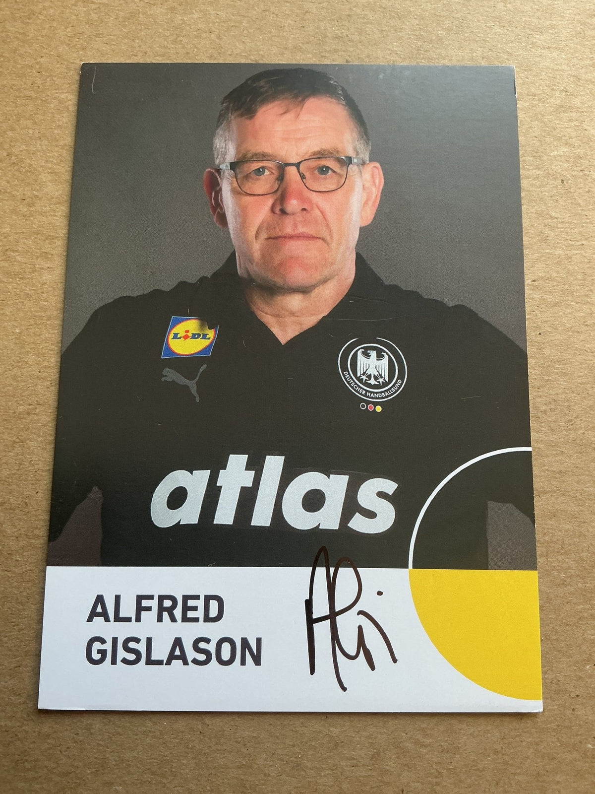 Alfred Gislason, Iceland 🇮🇸 Handball Summer Olympics 2024 hand signed - Autographs-World