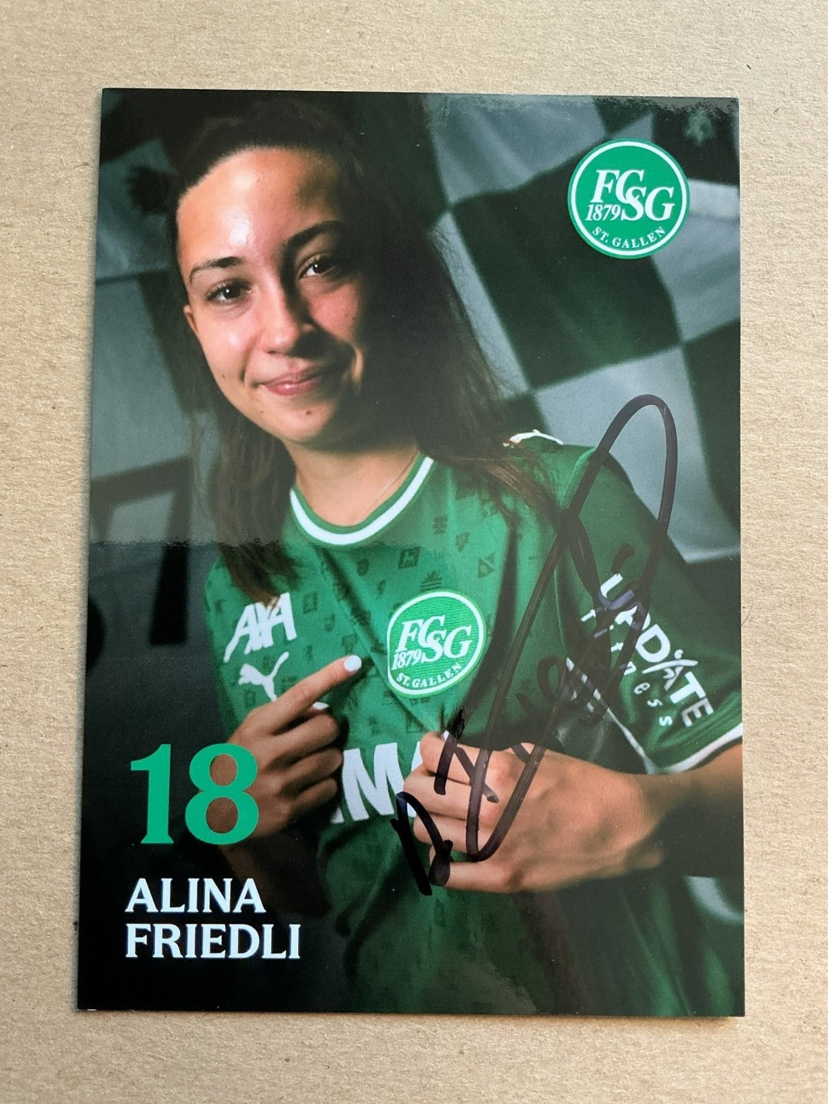 Alina Friedli, Switzerland 🇨🇭 FC St. Gallen 2026/27 hand signed - Autographs-World