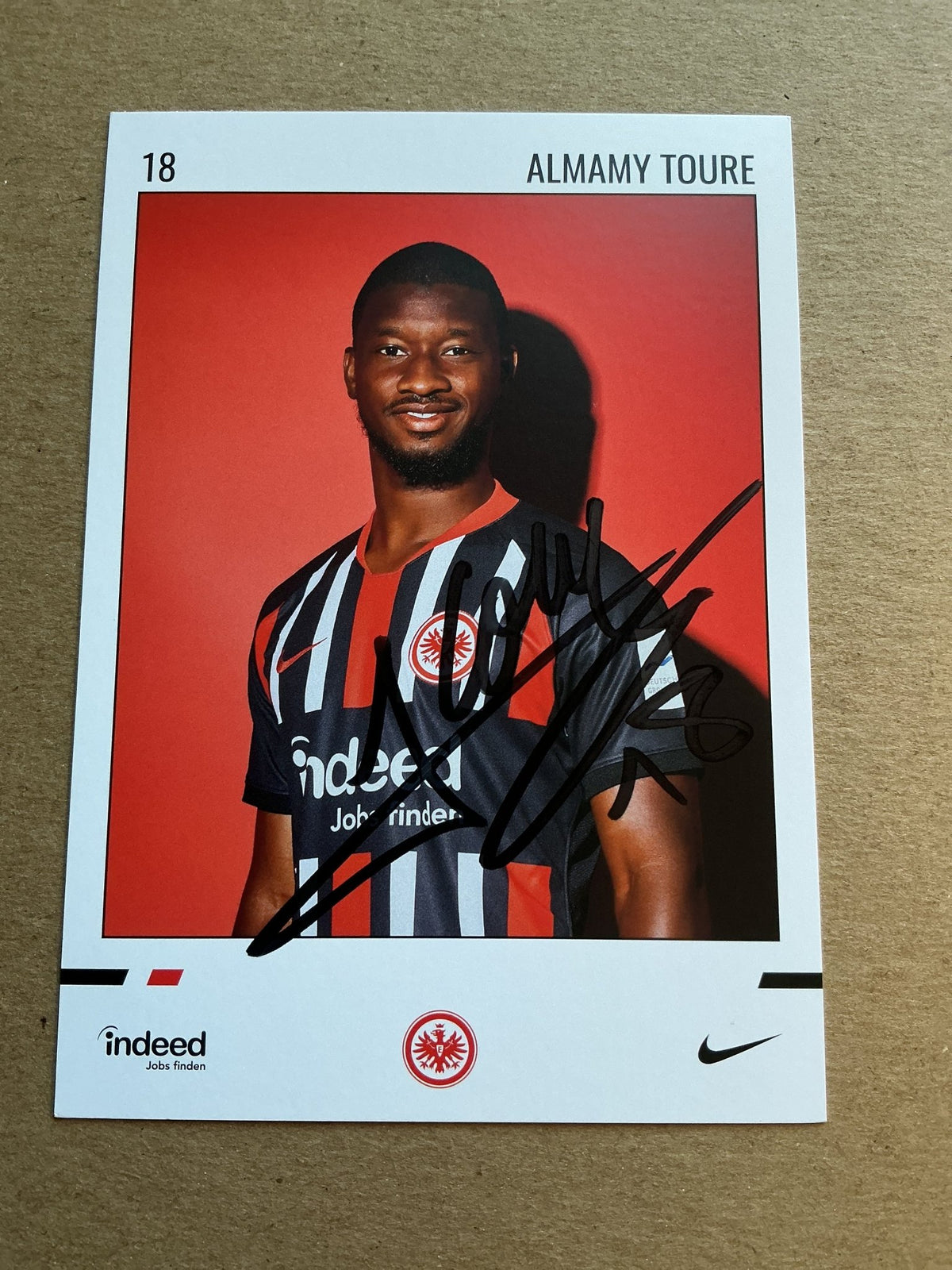 Almamy Toure, France 🇫🇷 Eintracht Frankfurt 2019/20 hand signed - Autographs-World