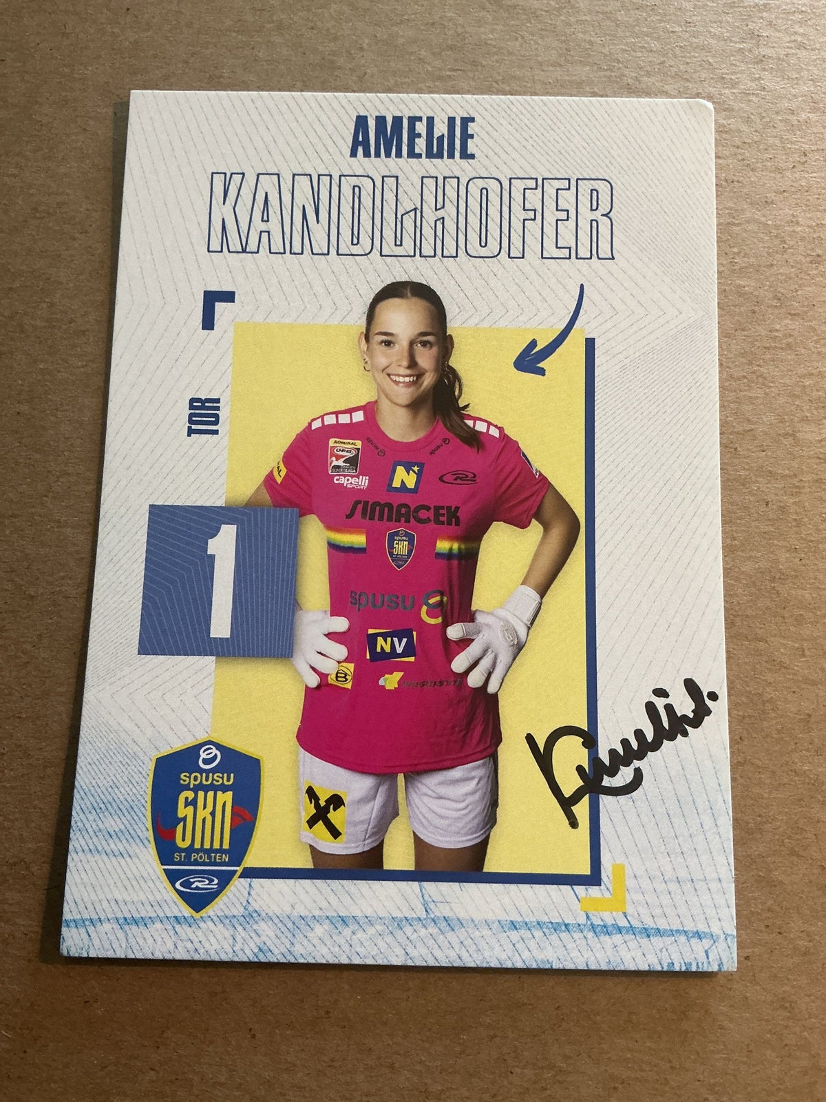 Amelie Kandlhofer, Austria 🇦🇹 SKN St. Pölten 2024/25 hand signed - Autographs-World