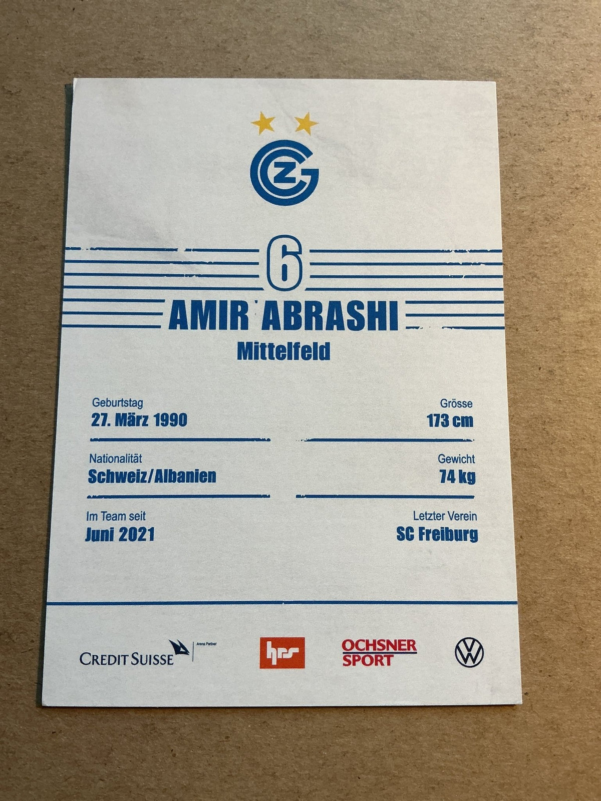 Amir Abrashi, Albania 🇦🇱 Grasshopper Club Zürich 2021/22 hand signed - Autographs-World
