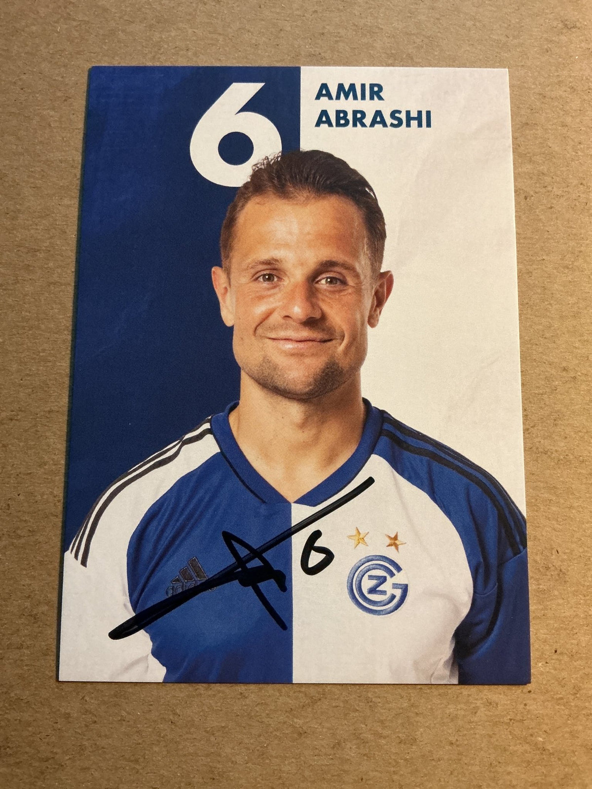 Amir Abrashi, Albania 🇦🇱 Grasshopper Zürich 2022/23 hand signed - Autographs-World