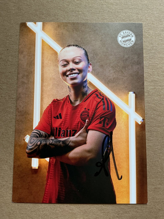 Ana Maria Guzman, Colombia 🇨🇴 FC Bayern Munich 2024/25 hand signed - Autographs-World