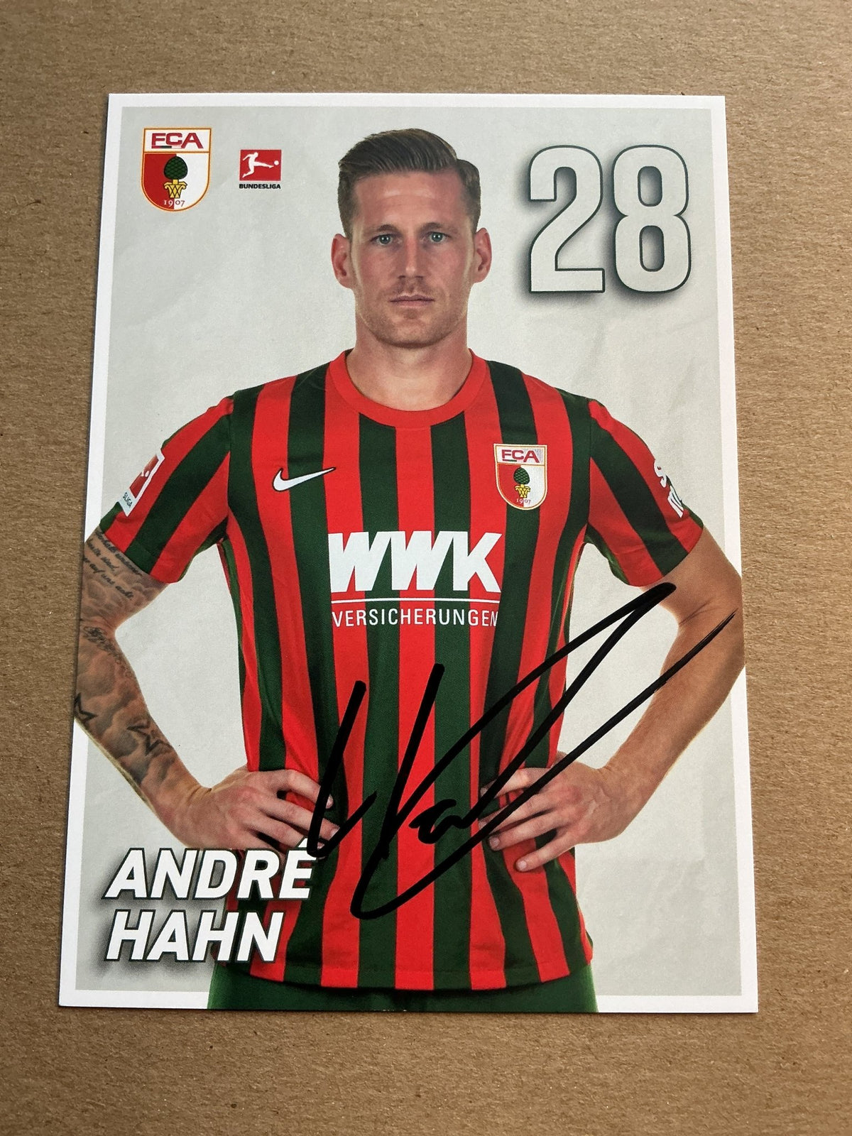 André Hahn, Germany 🇩🇪 FC Augsburg 2021/22 hand signed - Autographs-World