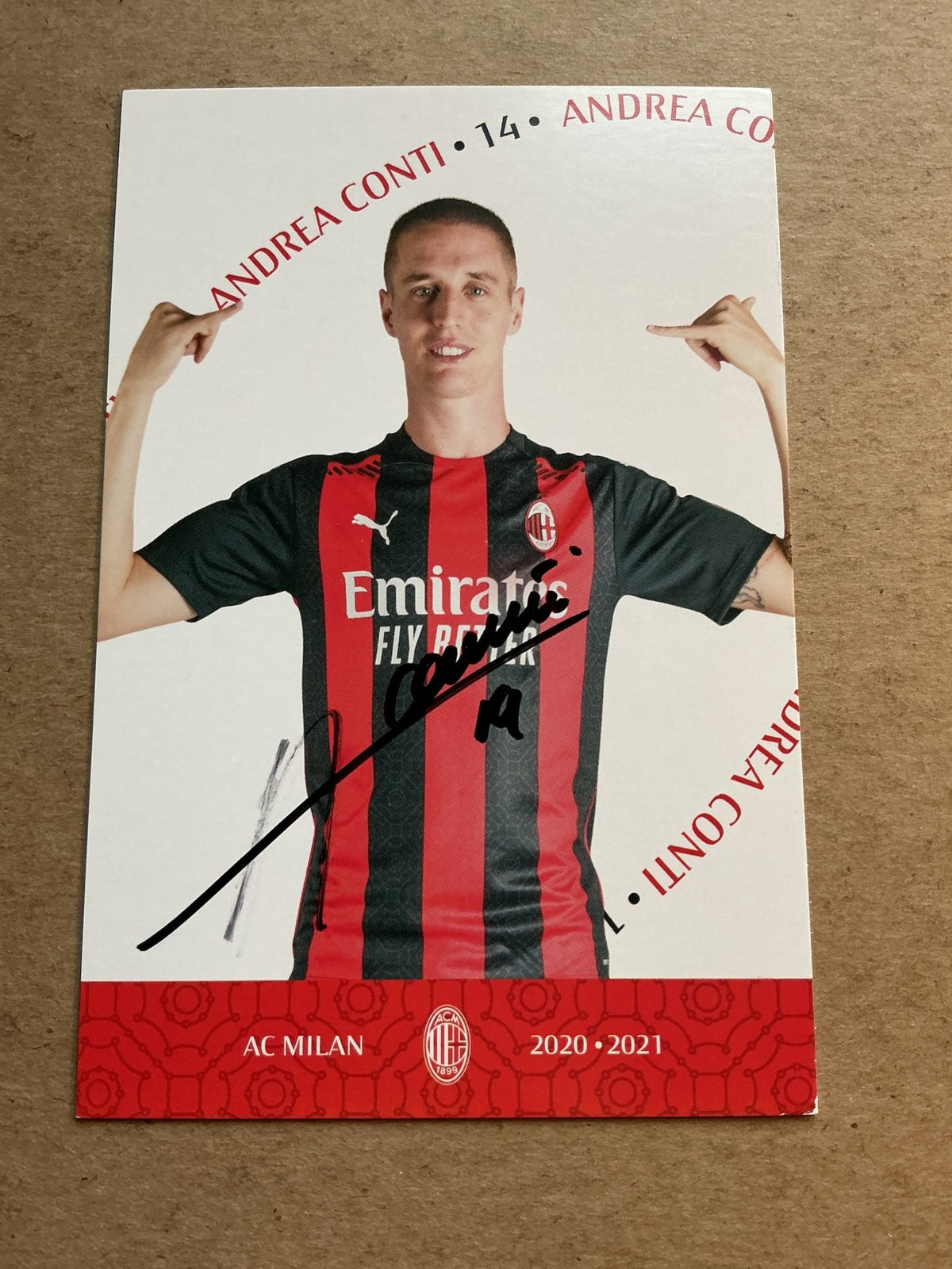 Andrea Conti, Italy 🇮🇹 AC Milan 2020/21 hand signed - Autographs-World