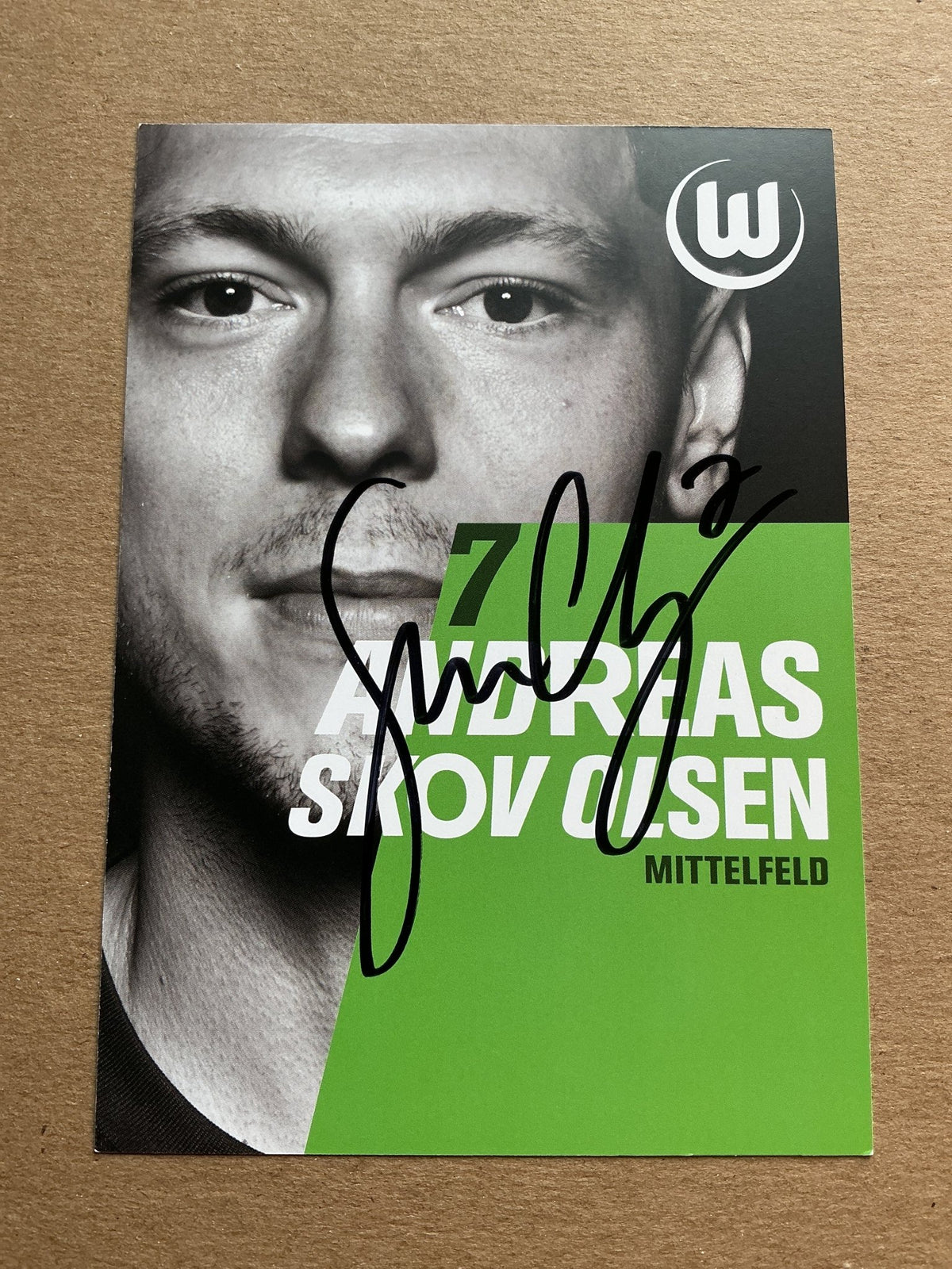 Andreas Skov Olsen, Denmark 🇩🇰 VfL Wolfsburg 2025/26 hand signed - Autographs-World