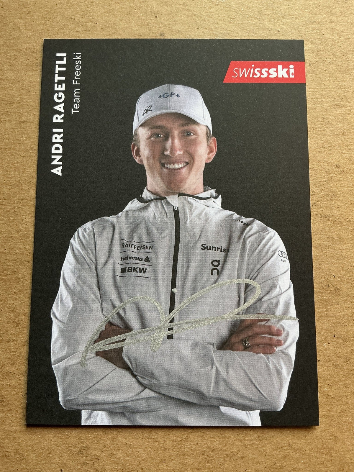 Andri Ragettli, Switzerland 🇨🇭 Freeski 2023/24 hand signed - Autographs-World