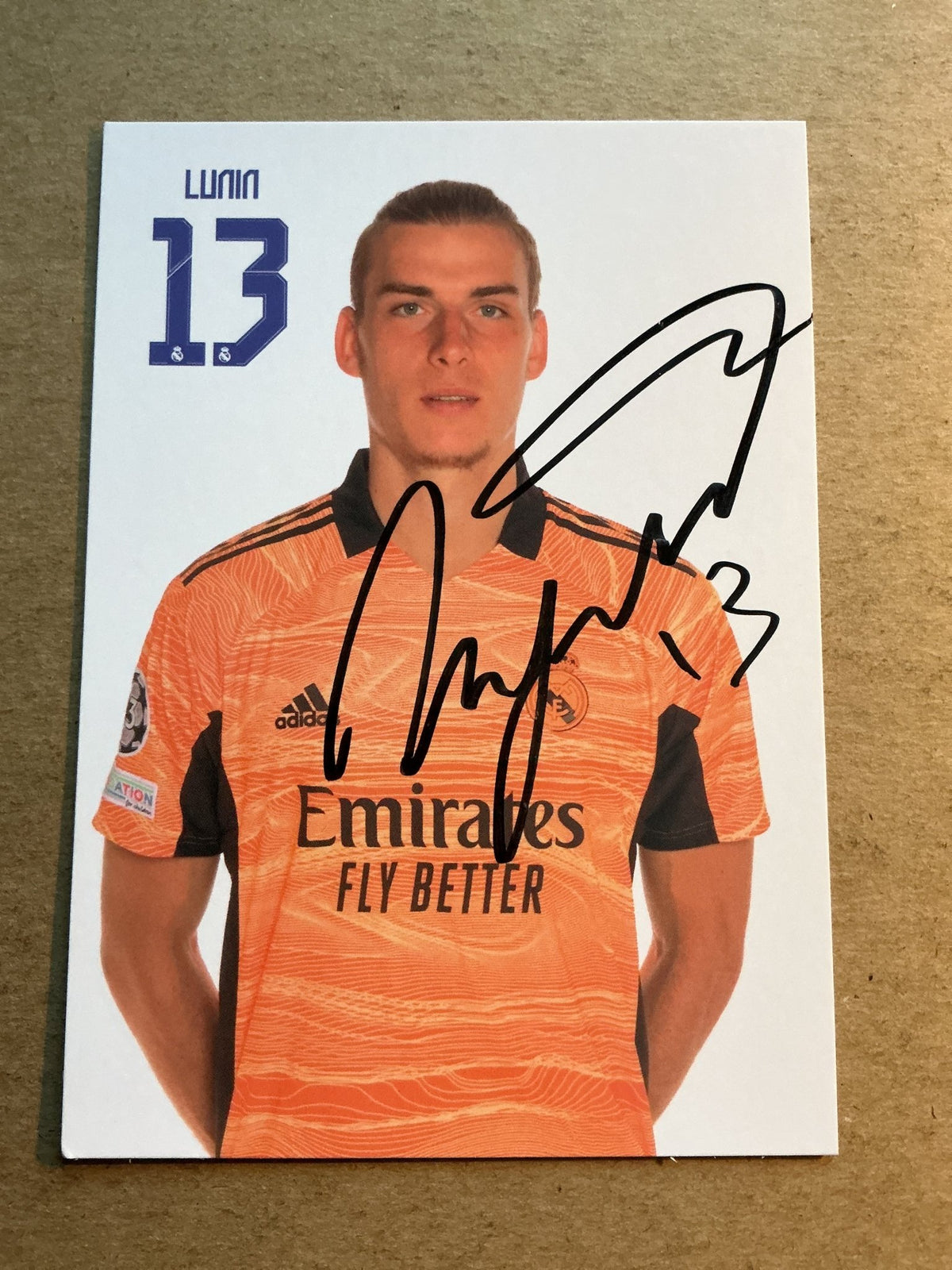 Andriy Lunin, Ukraine 🇺🇦 Real Madrid 2021/22 hand signed - Autographs-World