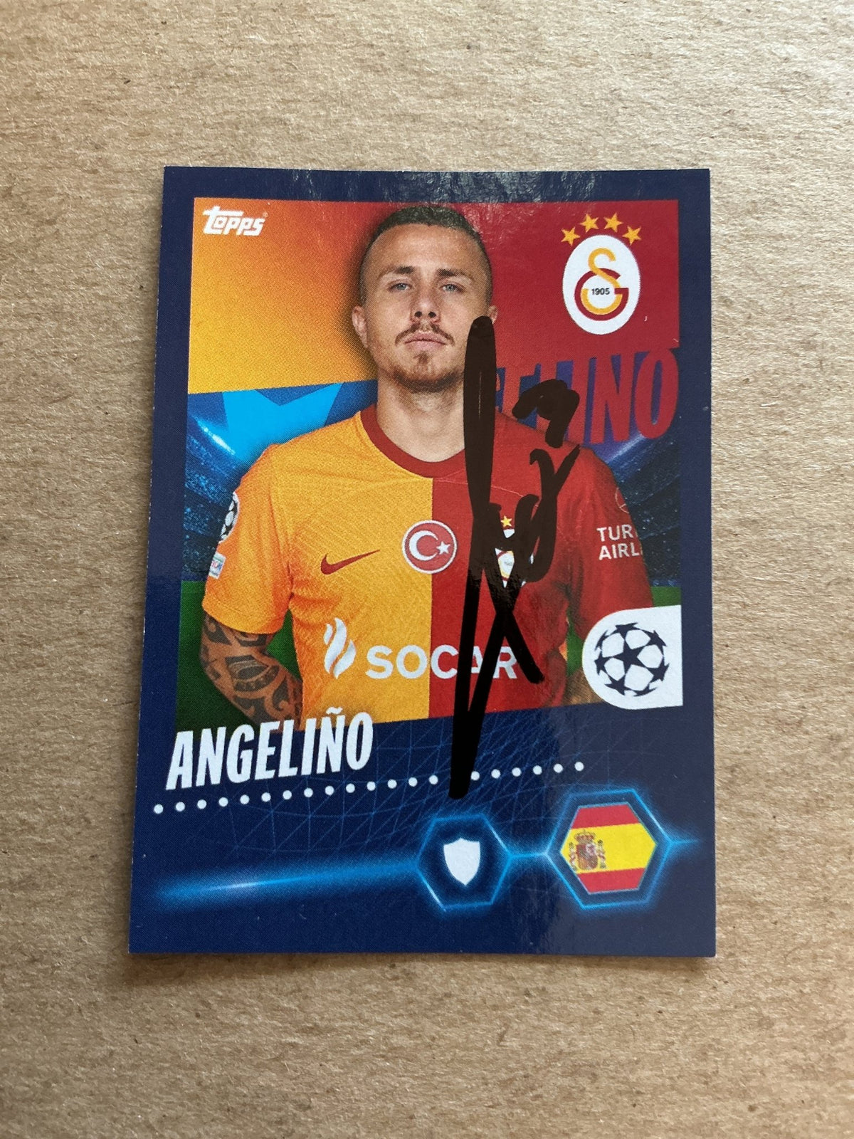Angelino, Spain 🇪🇸 Galatasaray SK 2023/24 Topps hand signed - Autographs-World