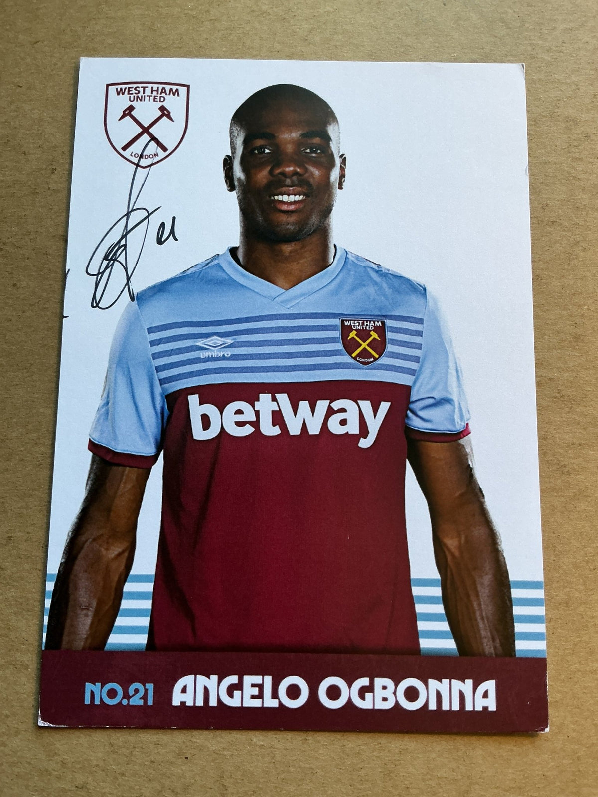 Angelo Ogbonna, Italy 🇮🇹 West Ham United 2019/20 hand signed - Autographs-World
