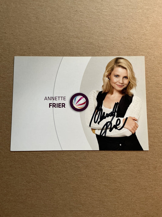 Annette Frier, Germany 🇩🇪 Actress 2024 hand signed - Autographs-World