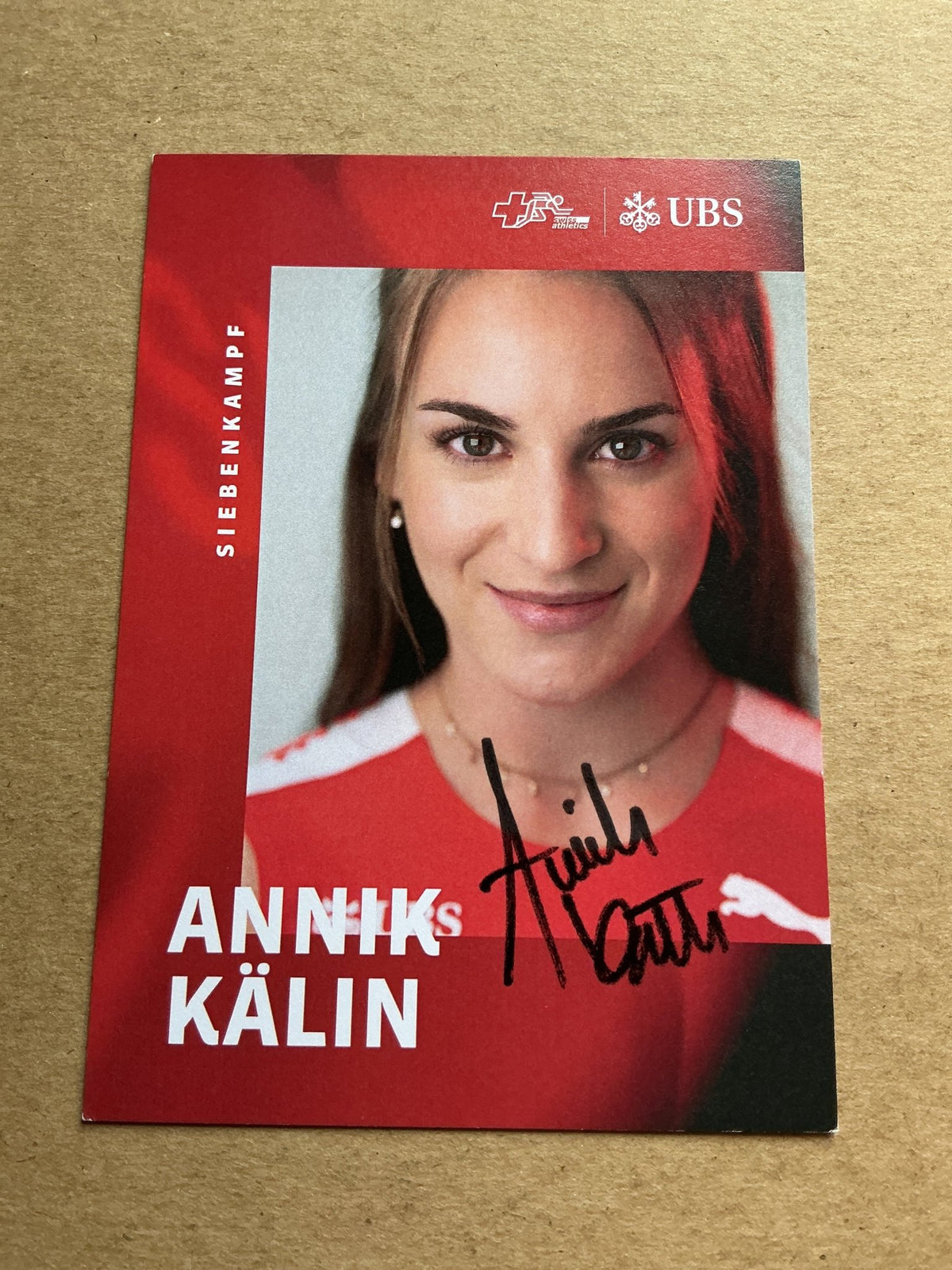 Annik Kälin, Switzerland 🇨🇭 Athletics Summer Olympics 2024 hand signed - Autographs-World