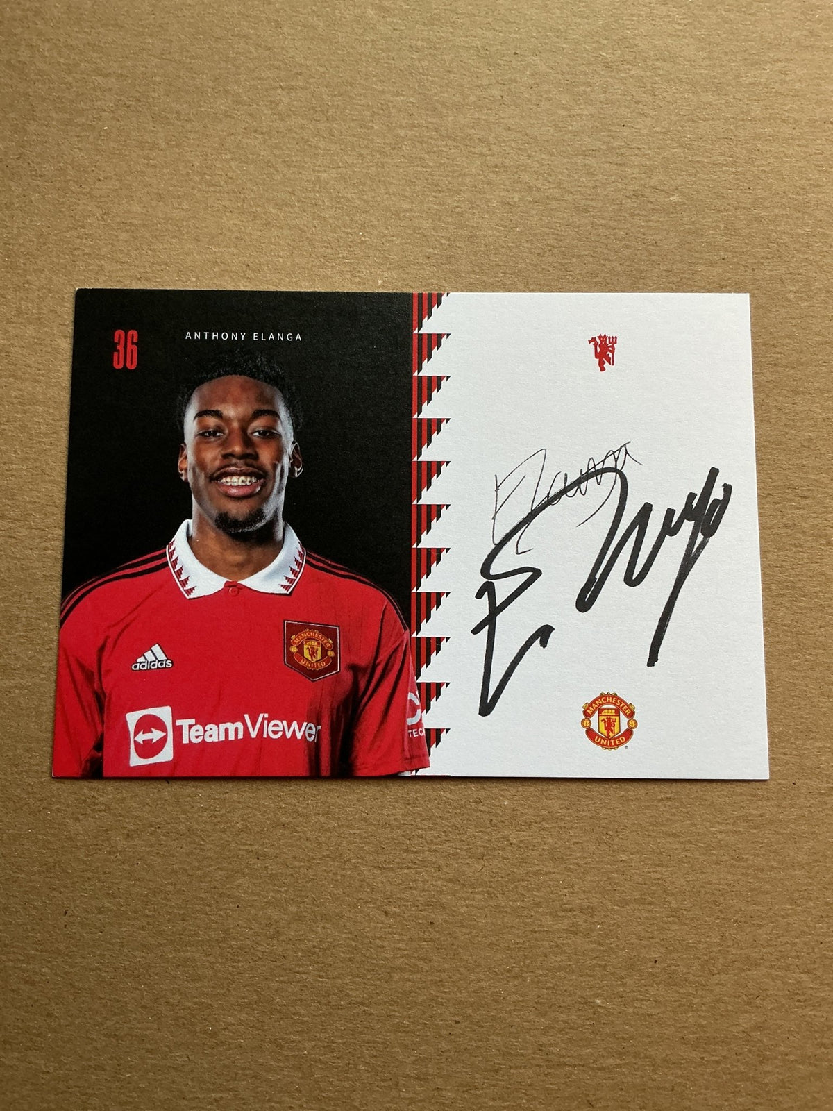 Anthony Elanga, Sweden 🇸🇪 Manchester United 2022/23 hand signed - Autographs-World